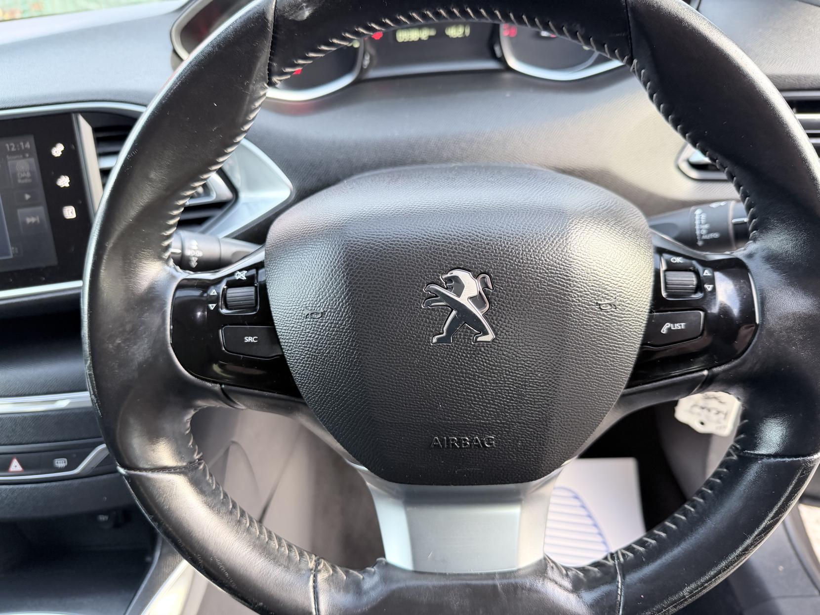 Peugeot 308 1.6 BlueHDi Allure Hatchback 5dr Diesel Manual Euro 6 (s/s) (120 ps)