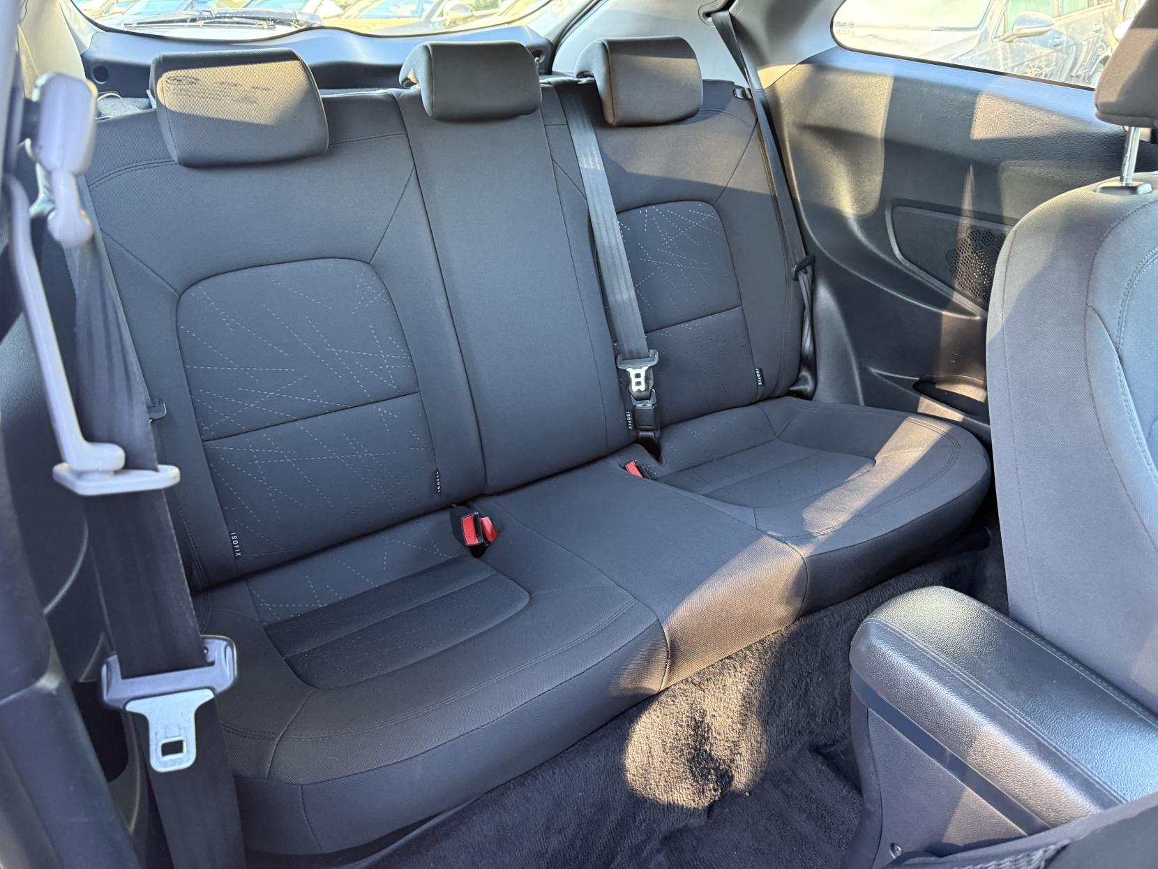 Kia Rio 1.4 CRDi EcoDynamics 3 Hatchback 3dr Diesel Manual Euro 5 (s/s) (89 bhp)