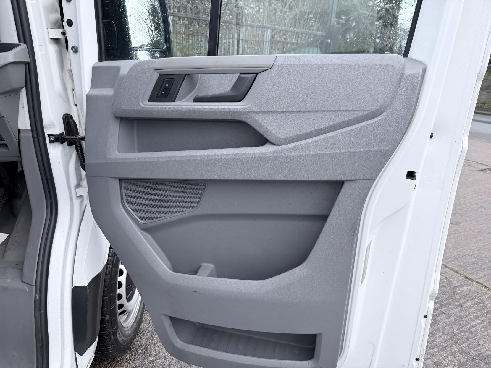 Volkswagen Crafter 2.0 TDI CR35 Startline Panel Van 5dr Diesel Manual FWD LWB High Roof Euro 6 (s/s) (140 ps)