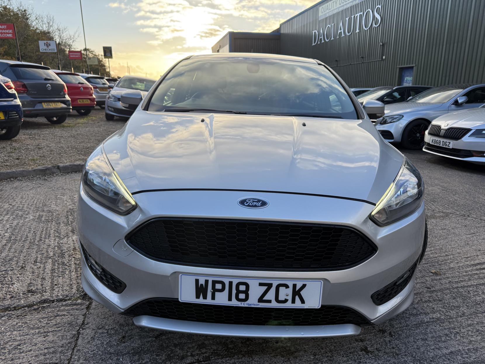Ford Focus 1.0T EcoBoost ST-Line X Hatchback 5dr Petrol Manual Euro 6 (s/s) (140 ps)