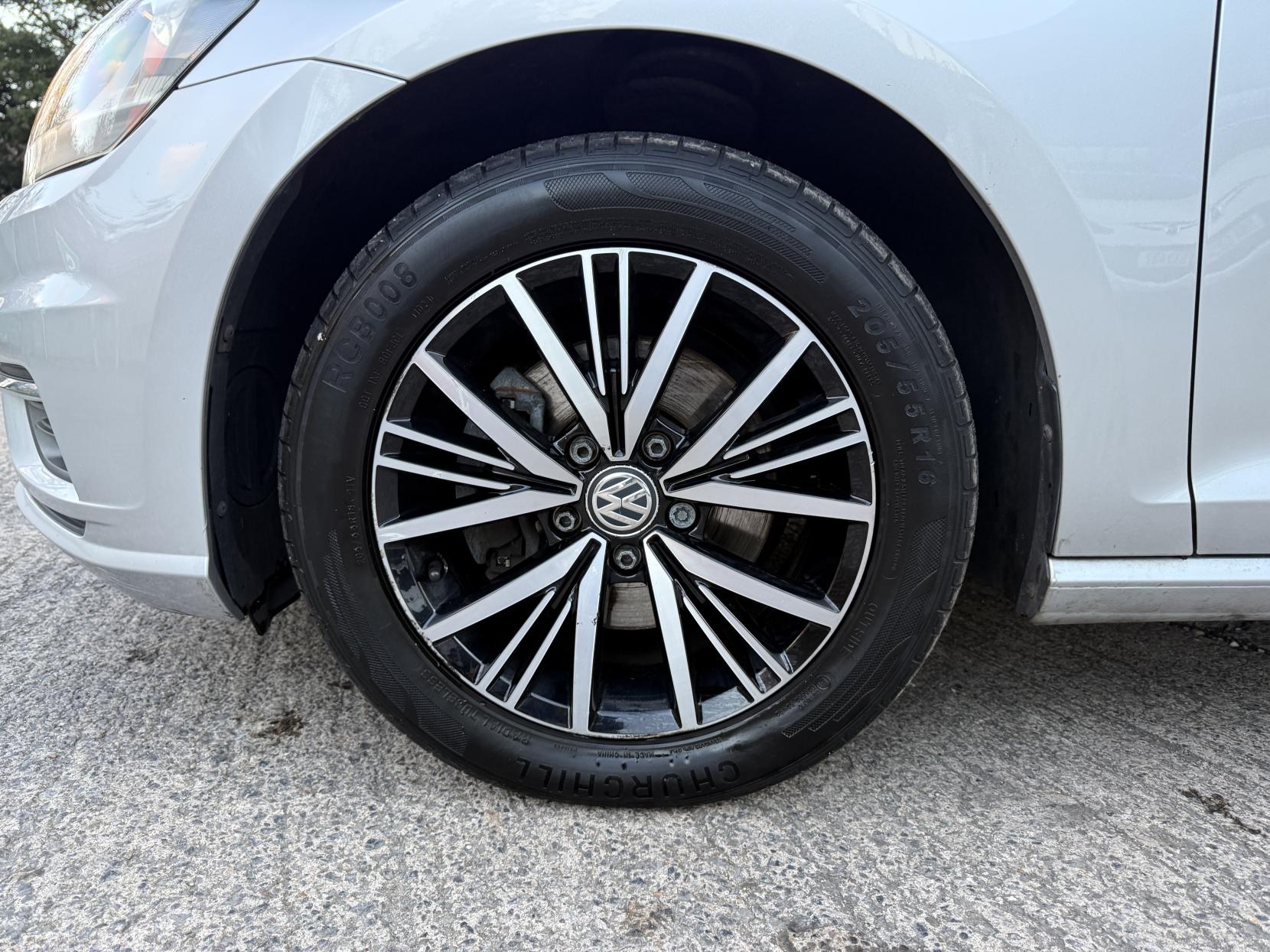 Volkswagen Golf 1.5 TSI EVO SE Nav Hatchback 5dr Petrol Manual Euro 6 (s/s) (150 ps)