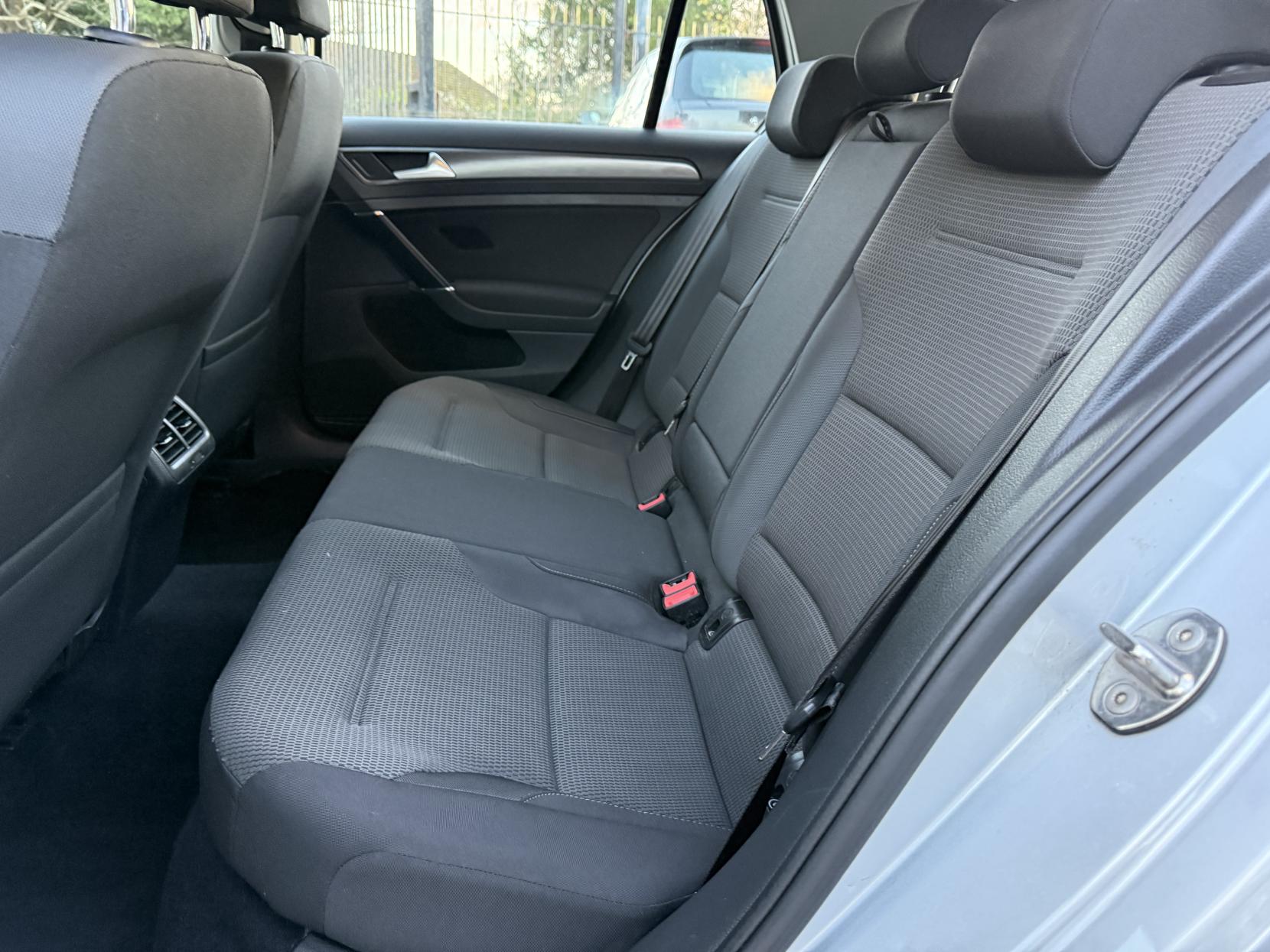 Volkswagen Golf 1.5 TSI EVO SE Nav Hatchback 5dr Petrol Manual Euro 6 (s/s) (150 ps)