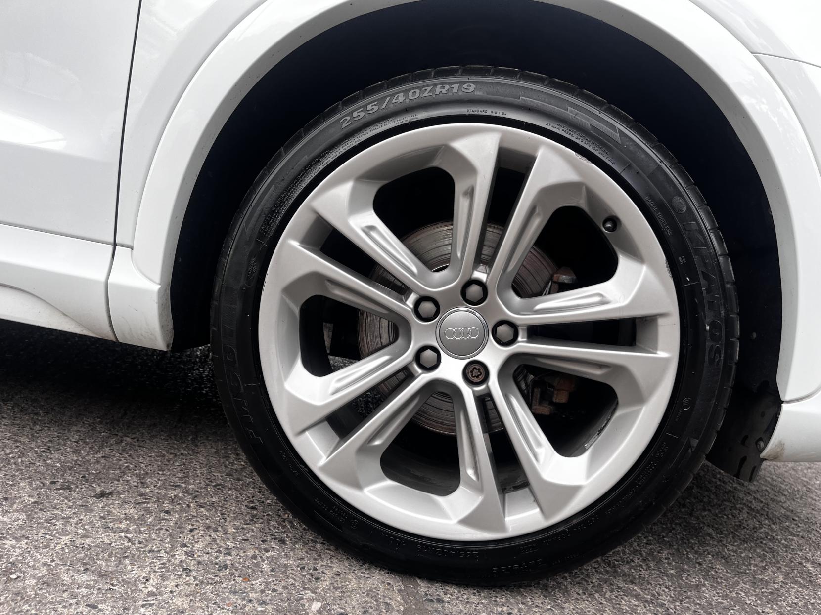 Audi Q3 2.0 TDI S line Plus SUV 5dr Diesel S Tronic quattro Euro 6 (s/s) (184 ps)