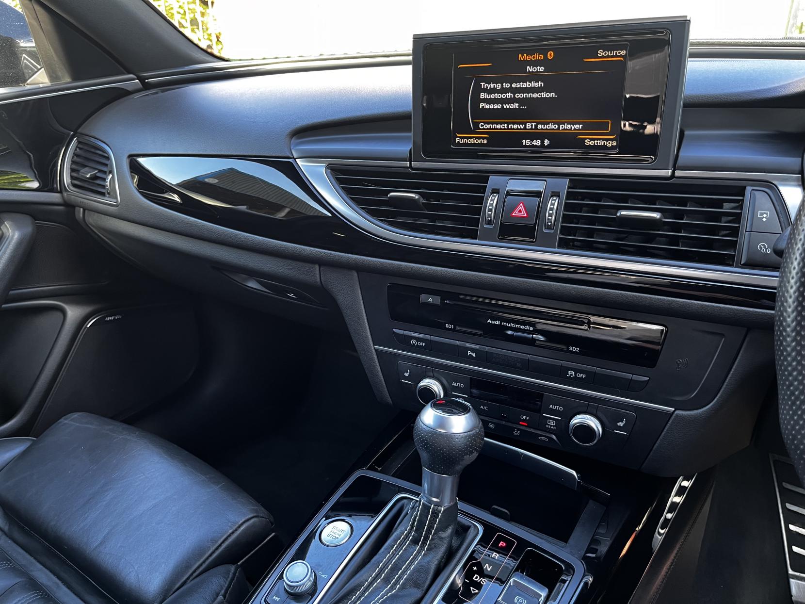 Audi A6 Saloon 2.0 TDI ultra Black Edition Saloon 4dr Diesel S Tronic Euro 6 (s/s) (190 ps)