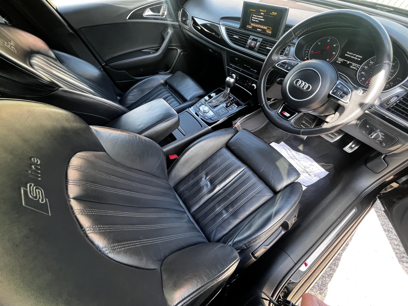 Audi A6 Saloon 2.0 TDI ultra Black Edition Saloon 4dr Diesel S Tronic Euro 6 (s/s) (190 ps)