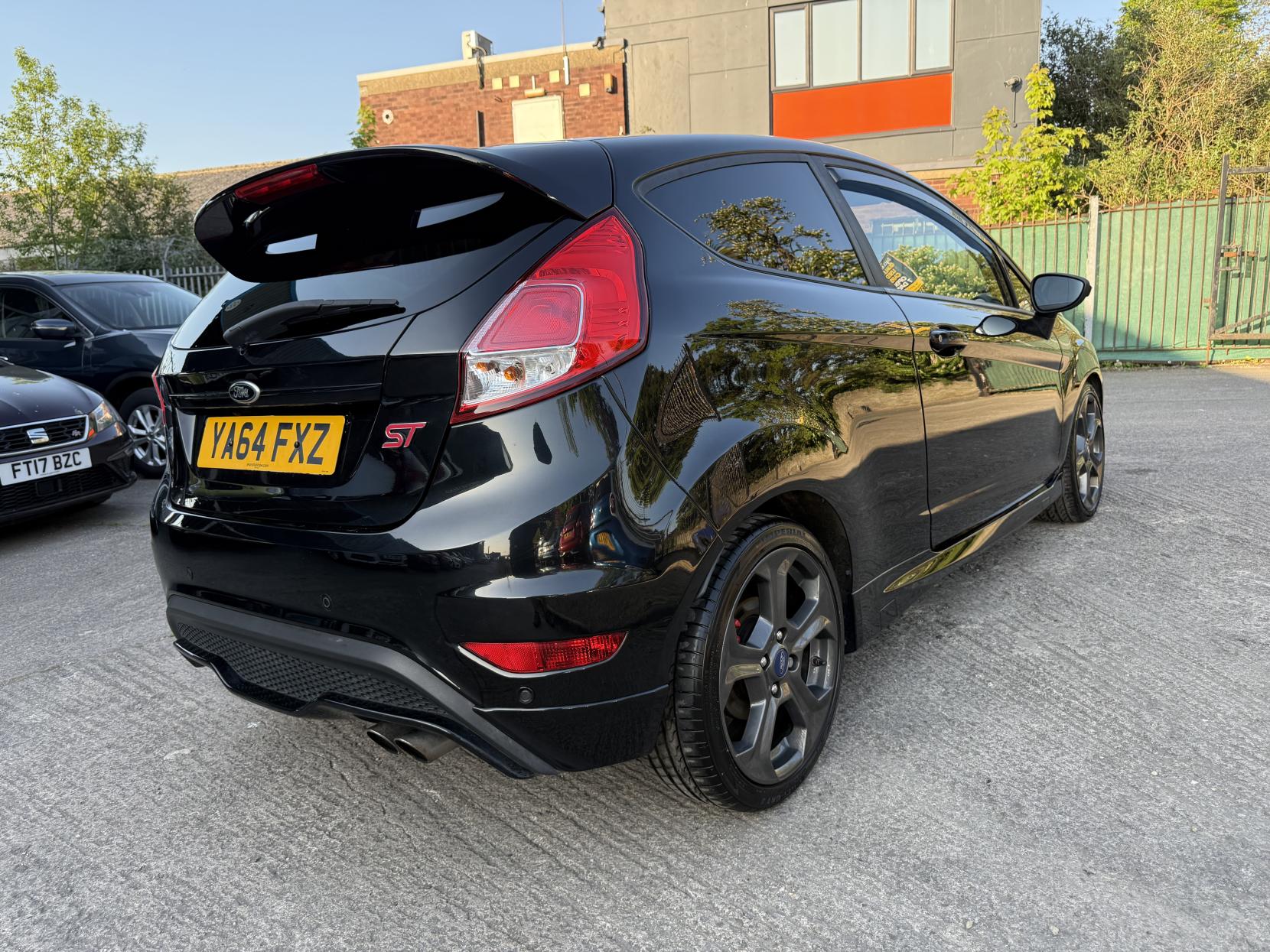 Ford Fiesta 1.6T EcoBoost ST-3 Hatchback 3dr Petrol Manual Euro 5 (s/s) (182 ps)