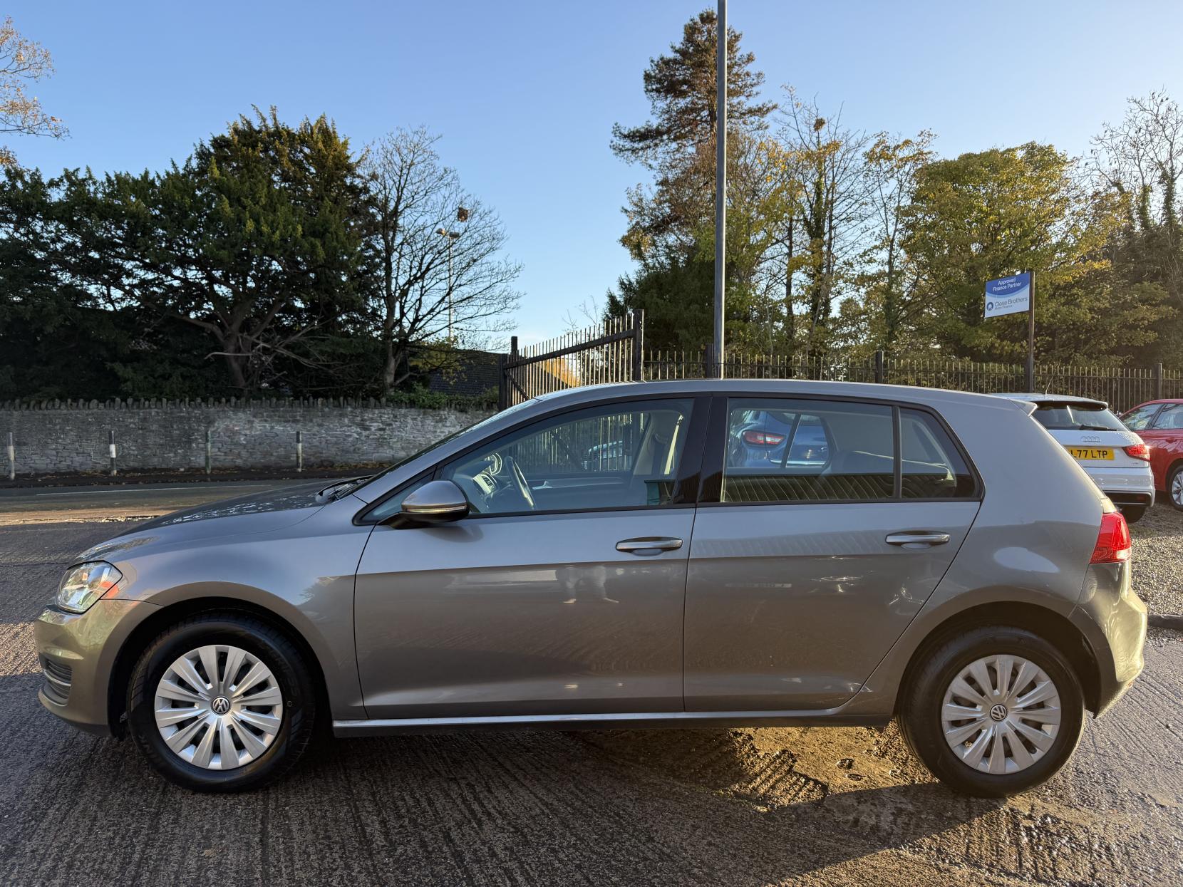 Volkswagen Golf 1.6 TDI BlueMotion Tech S Hatchback 5dr Diesel Manual Euro 6 (s/s) (110 ps)