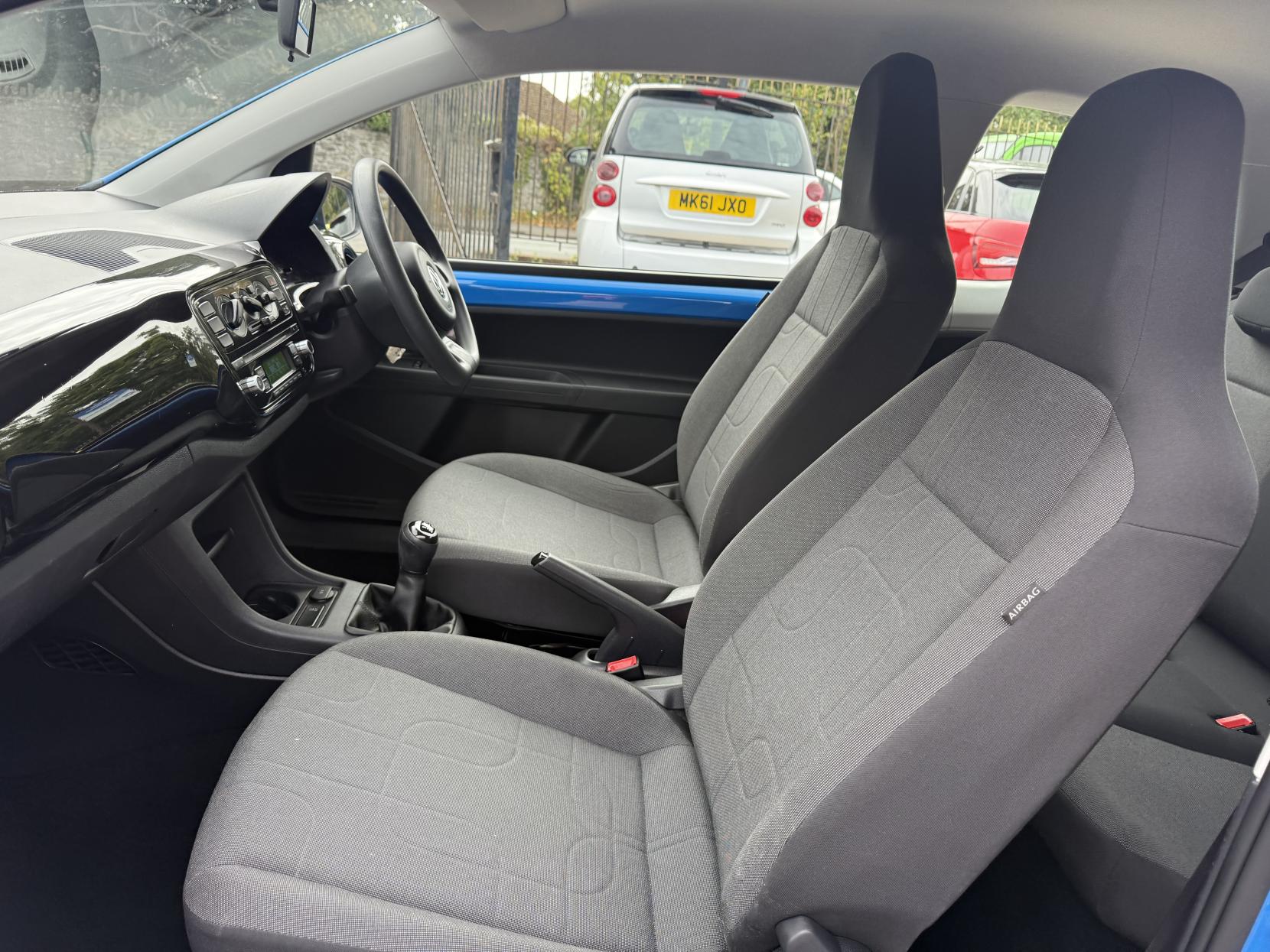 Volkswagen up! 1.0 Move up! Hatchback 3dr Petrol Manual Euro 5 (60 ps)