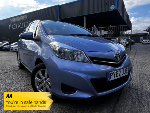 Toyota Yaris 1.33 Dual VVT-i TR Hatchback 5dr Petrol Manual Euro 5 (101 ps)