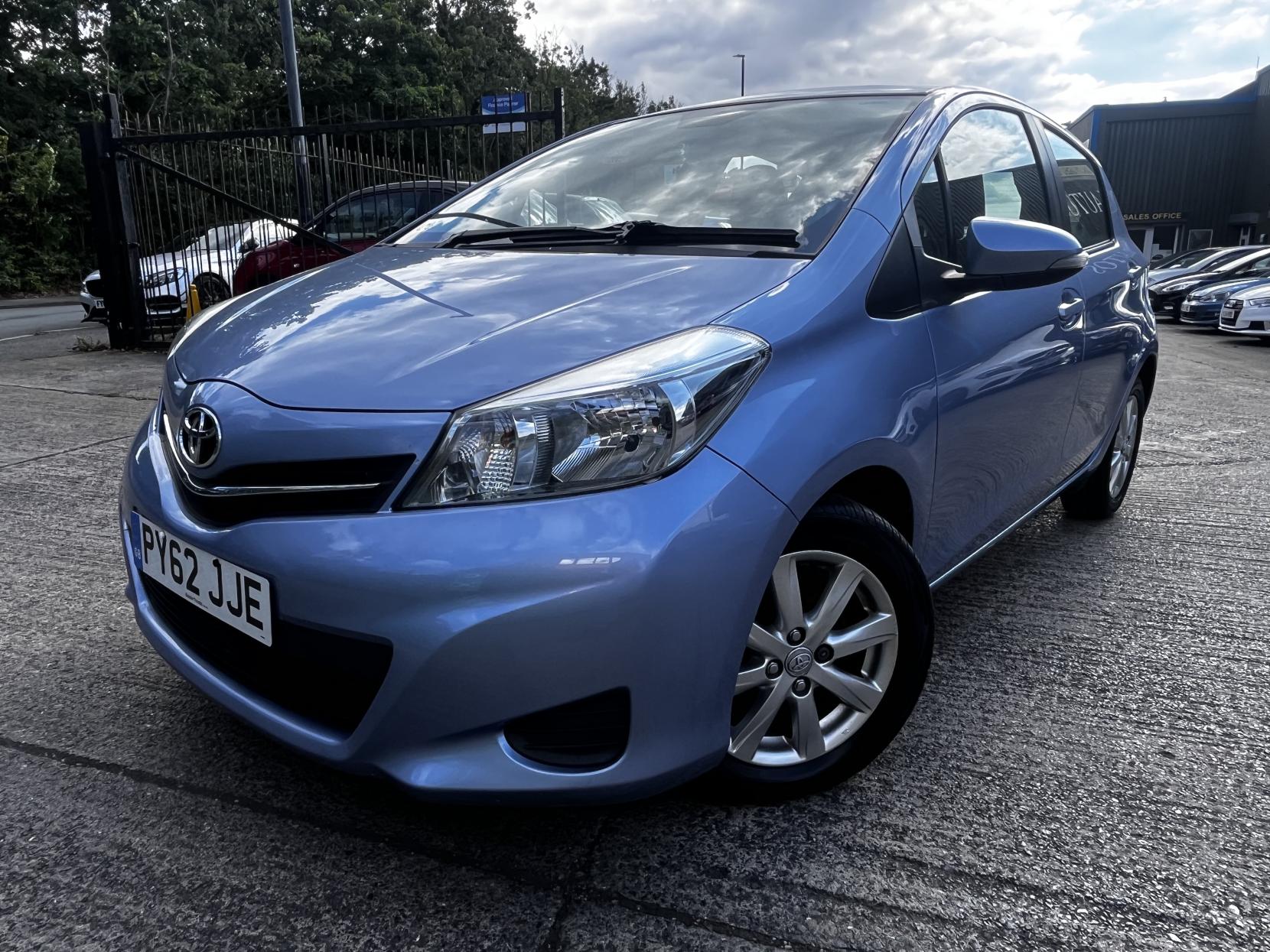 Toyota Yaris 1.33 Dual VVT-i TR Hatchback 5dr Petrol Manual Euro 5 (101 ps)