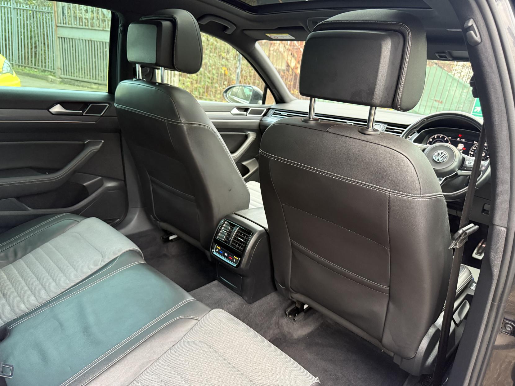 Volkswagen Passat 1.5 TSI EVO R-Line Saloon 4dr Petrol DSG Euro 6 (s/s) (150 ps)