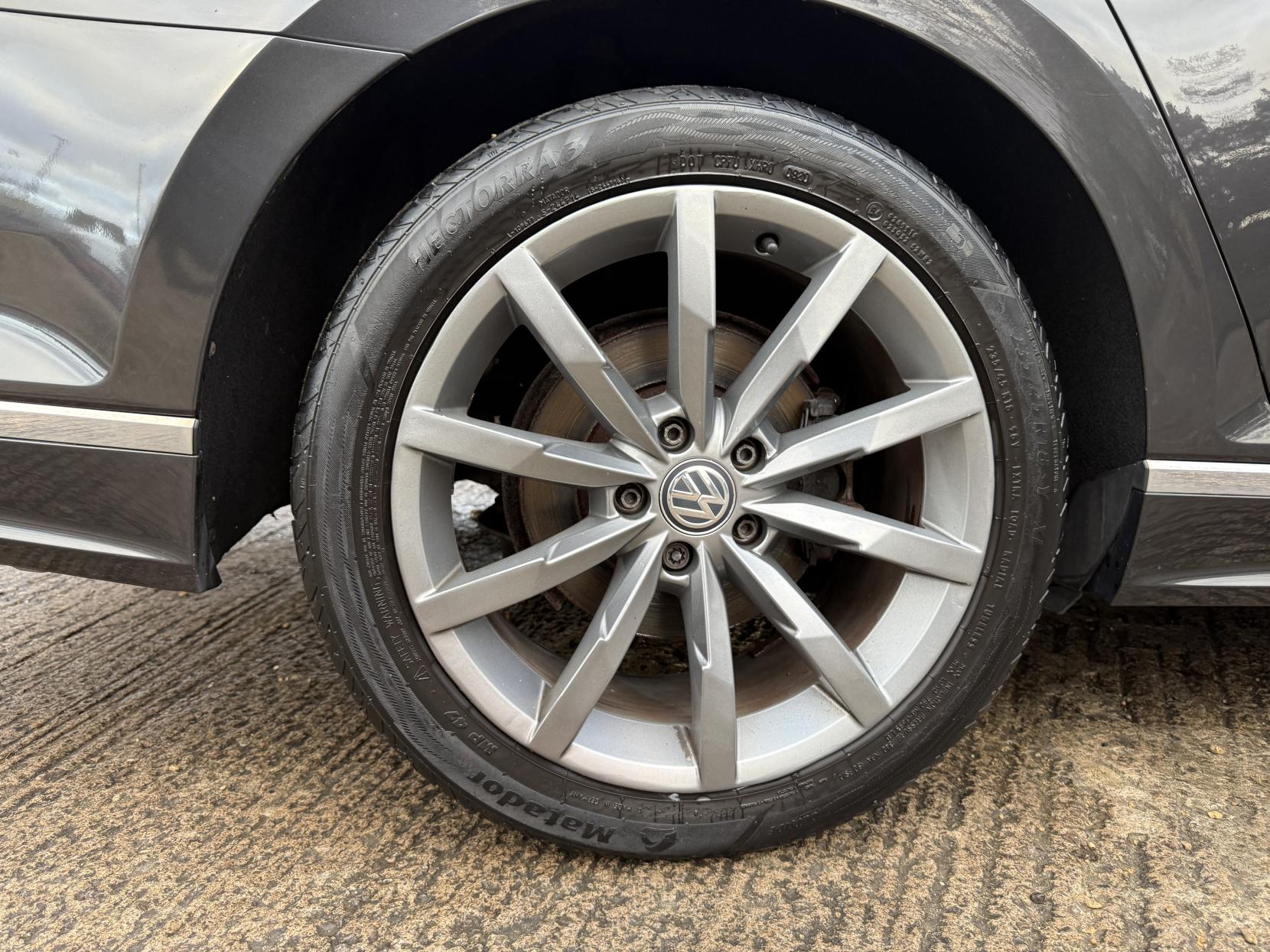 Volkswagen Passat 1.5 TSI EVO R-Line Saloon 4dr Petrol DSG Euro 6 (s/s) (150 ps)