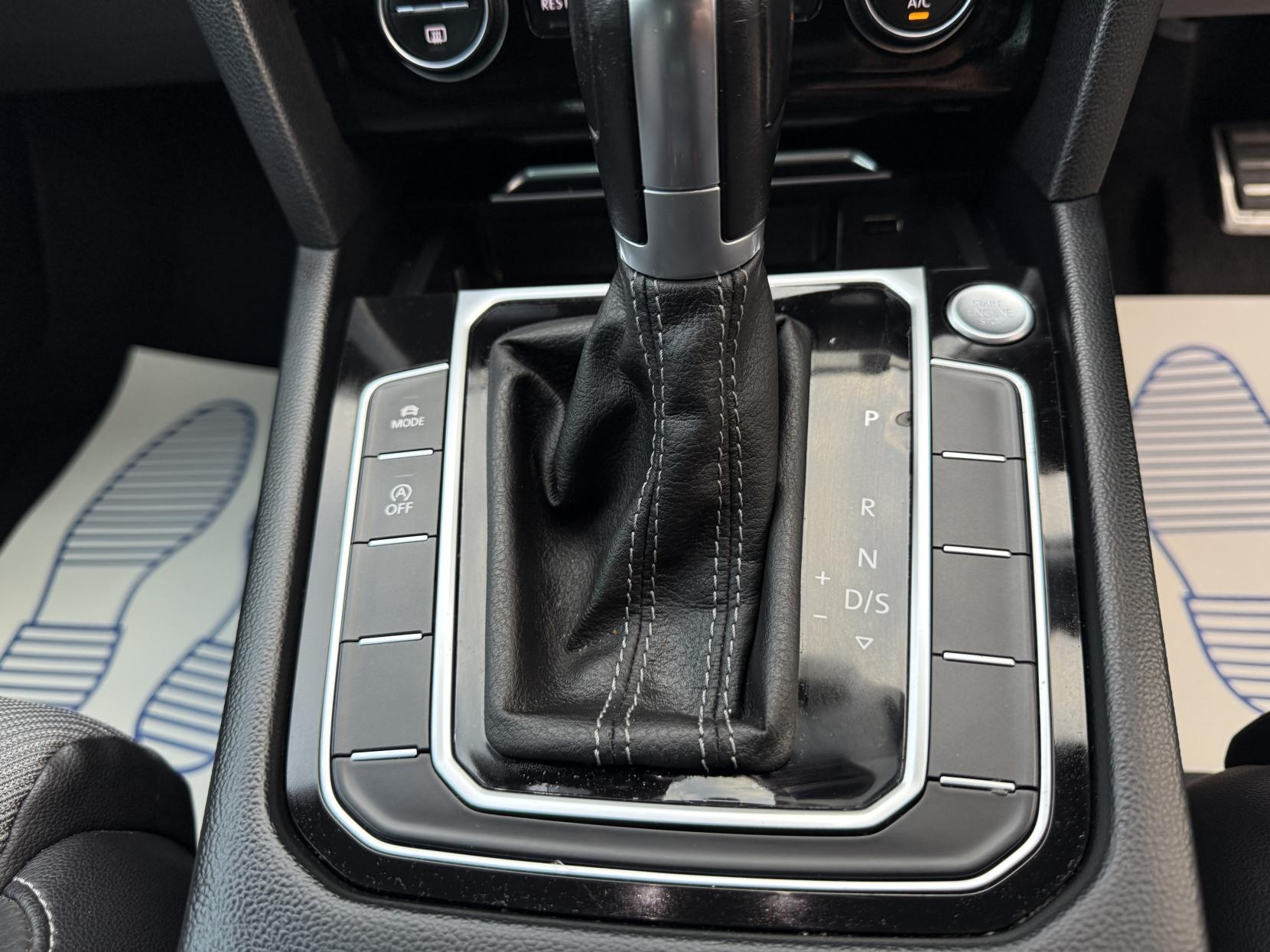 Volkswagen Passat 1.5 TSI EVO R-Line Saloon 4dr Petrol DSG Euro 6 (s/s) (150 ps)