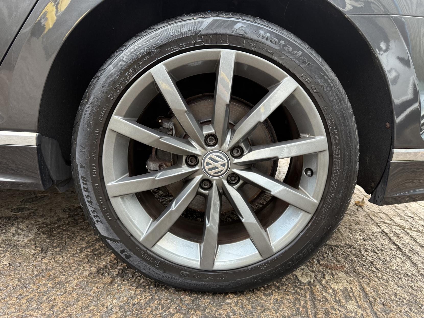 Volkswagen Passat 1.5 TSI EVO R-Line Saloon 4dr Petrol DSG Euro 6 (s/s) (150 ps)