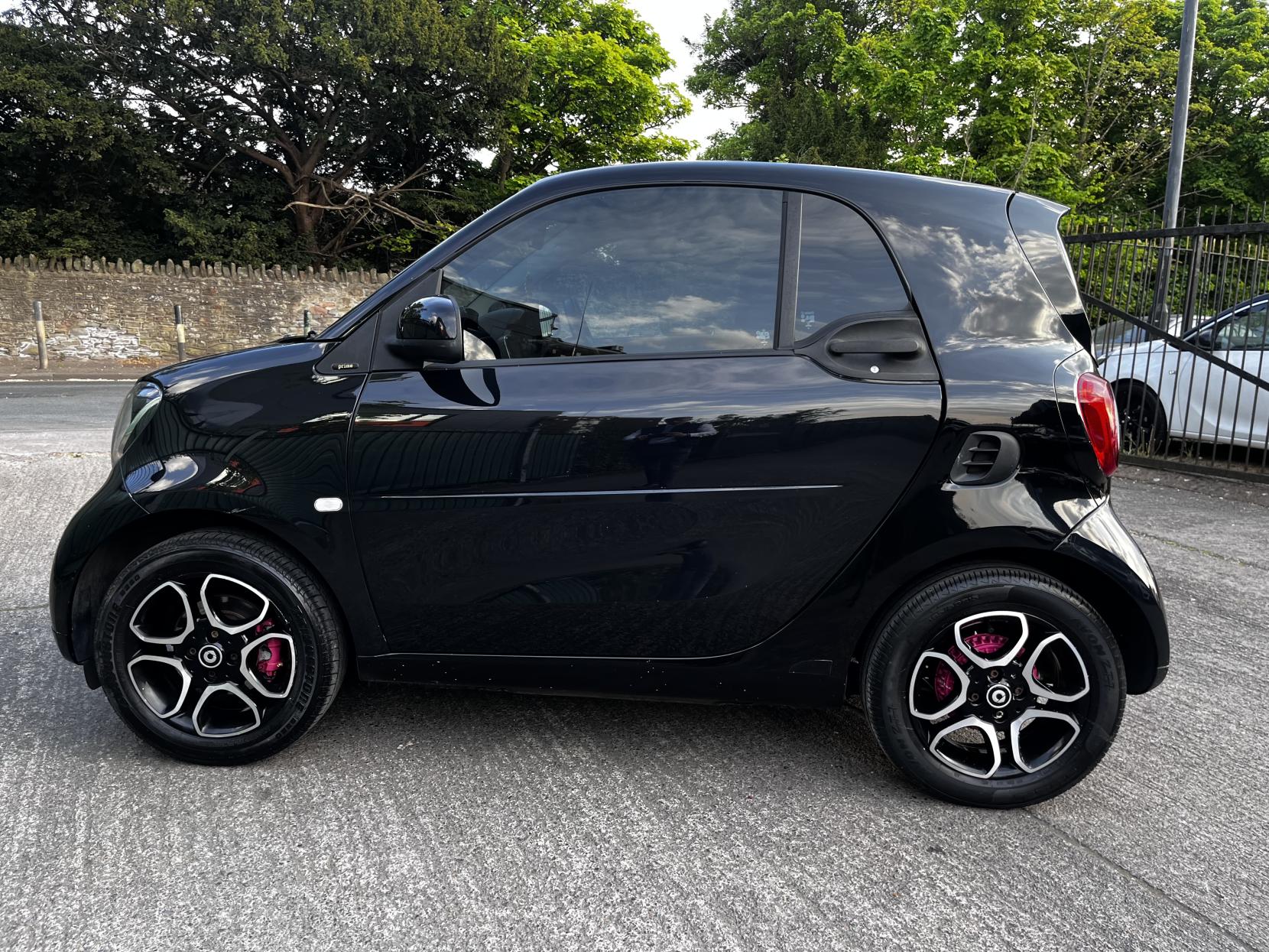 Smart fortwo 1.0 Prime (Premium) Coupe 2dr Petrol Twinamic Euro 6 (s/s) (71 ps)