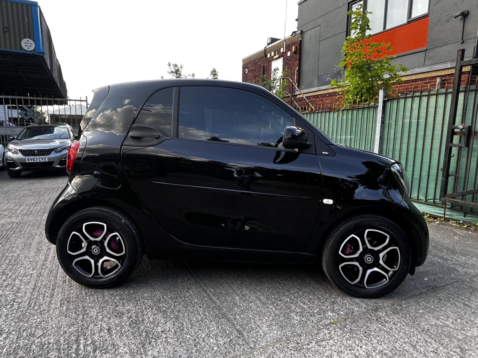 Smart fortwo 1.0 Prime (Premium) Coupe 2dr Petrol Twinamic Euro 6 (s/s) (71 ps)
