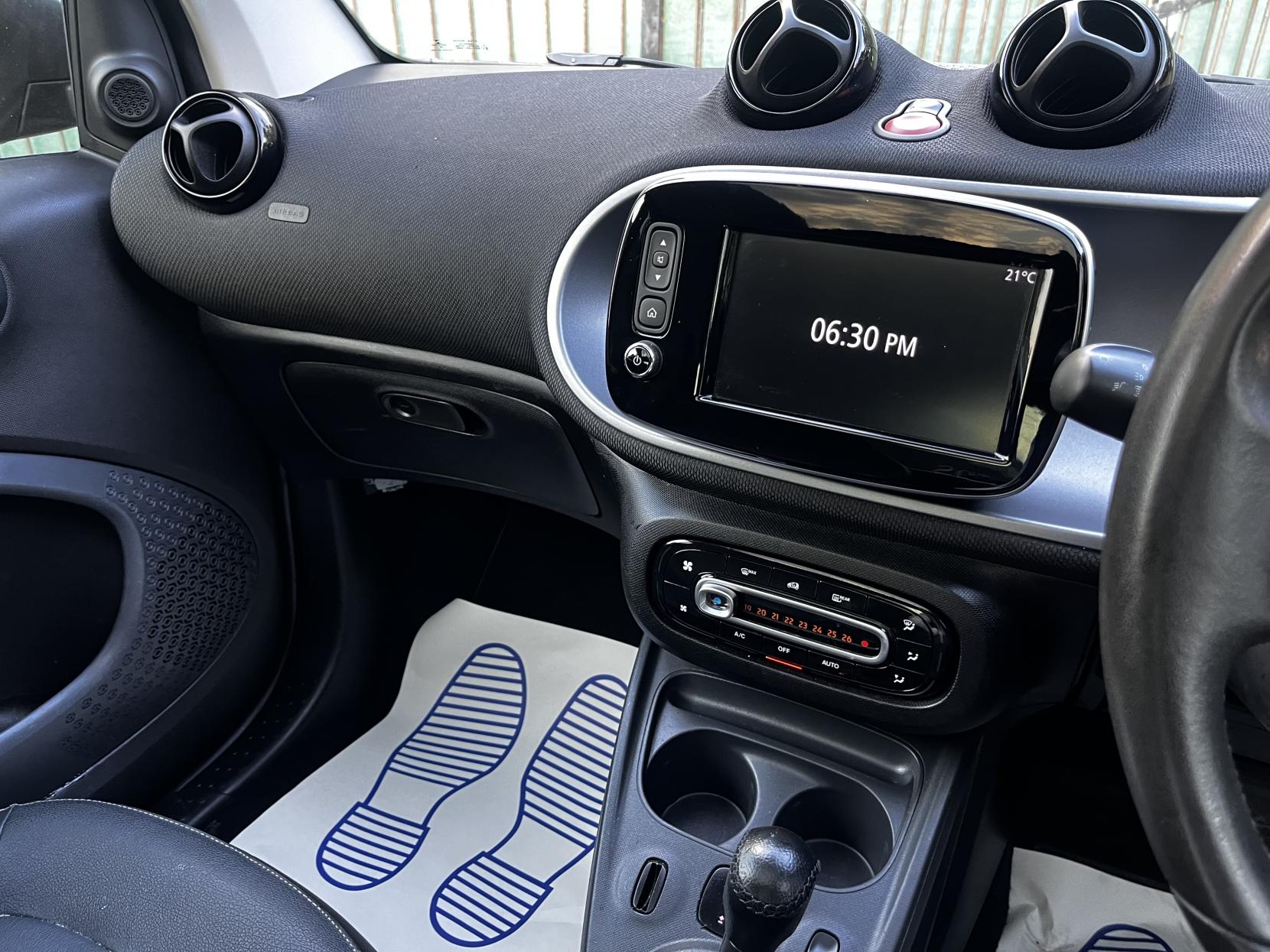 Smart fortwo 1.0 Prime (Premium) Coupe 2dr Petrol Twinamic Euro 6 (s/s) (71 ps)