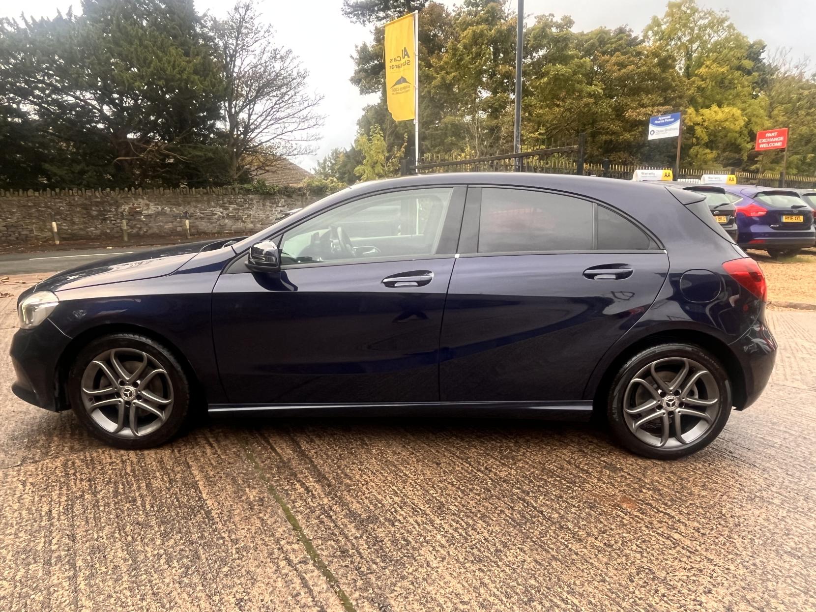 Mercedes-Benz A Class 2.1 A200d Sport Edition Plus Hatchback 5dr Diesel 7G-DCT Euro 6 (s/s) (136 ps)