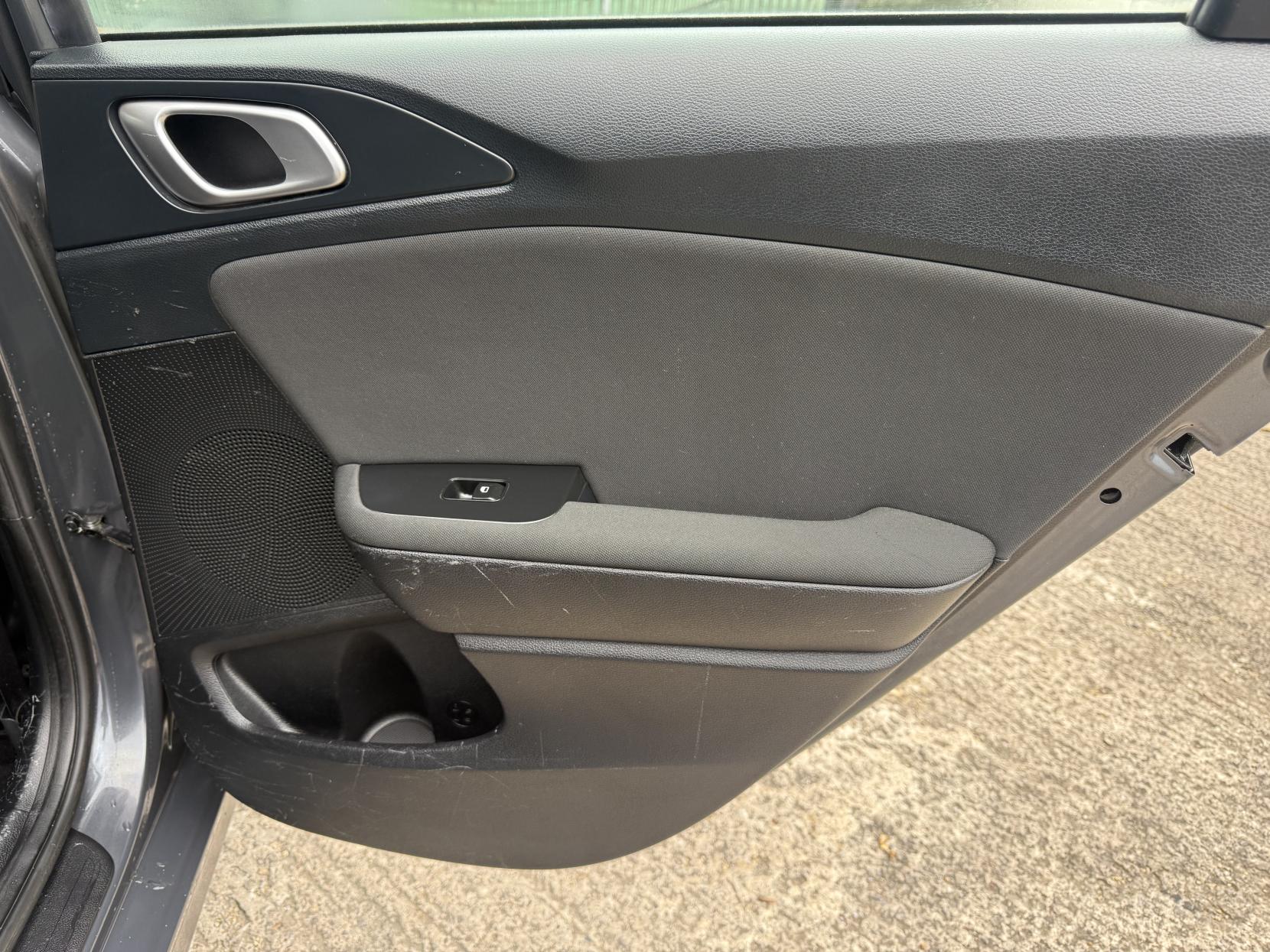 Kia Ceed 1.6 CRDi ECO 2 Hatchback 5dr Diesel Manual Euro 6 (s/s) (114 bhp)