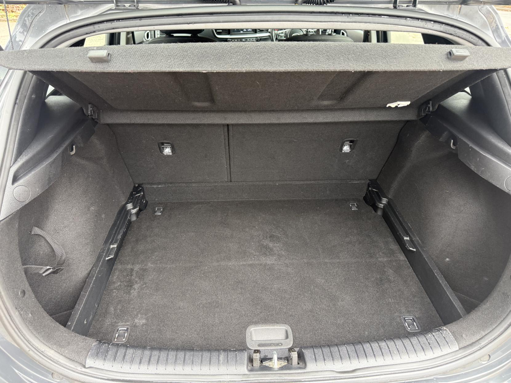 Kia Ceed 1.6 CRDi ECO 2 Hatchback 5dr Diesel Manual Euro 6 (s/s) (114 bhp)