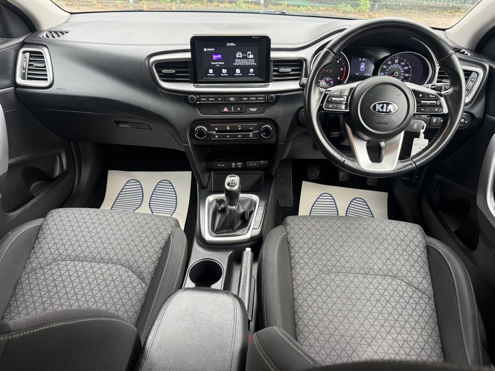 Kia Ceed 1.6 CRDi ECO 2 Hatchback 5dr Diesel Manual Euro 6 (s/s) (114 bhp)