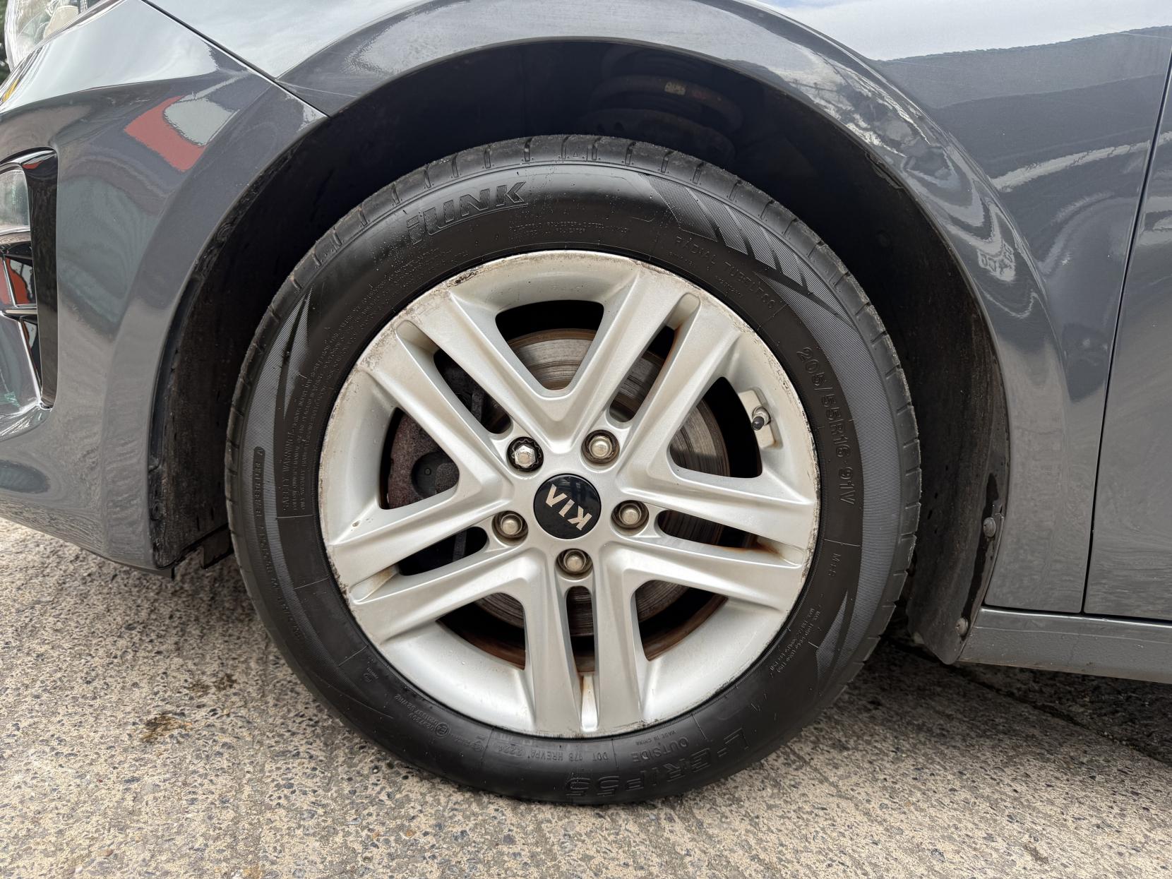 Kia Ceed 1.6 CRDi ECO 2 Hatchback 5dr Diesel Manual Euro 6 (s/s) (114 bhp)