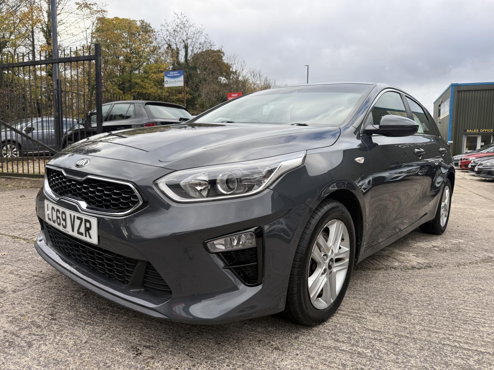 Kia Ceed 1.6 CRDi ECO 2 Hatchback 5dr Diesel Manual Euro 6 (s/s) (114 bhp)