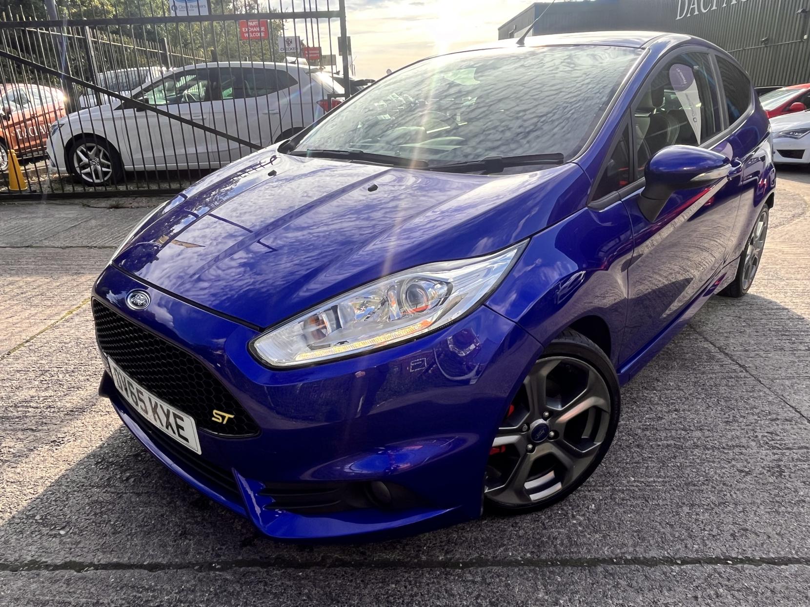 Ford Fiesta 1.6T EcoBoost ST-2 Hatchback 3dr Petrol Manual Euro 6 (182 ps)