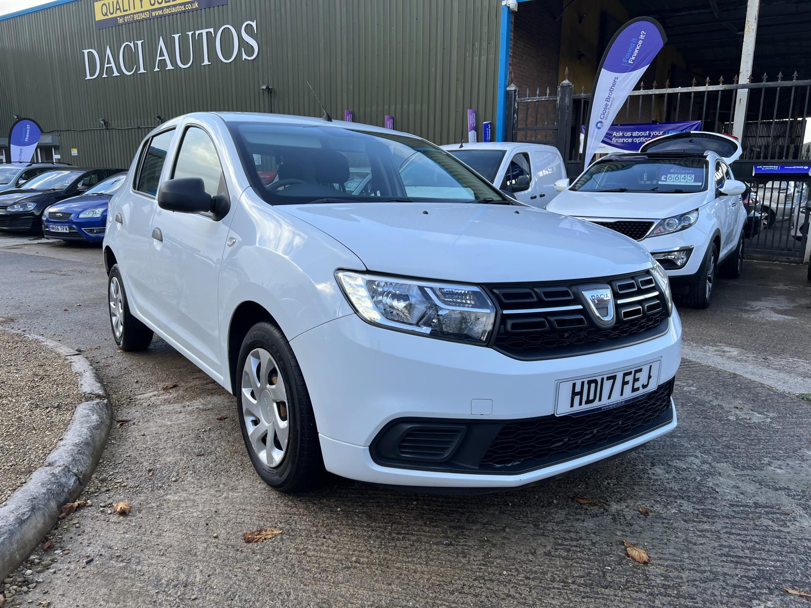 Dacia Sandero 1.0 SCe Ambiance Hatchback 5dr Petrol Manual Euro 6 (75 ps)