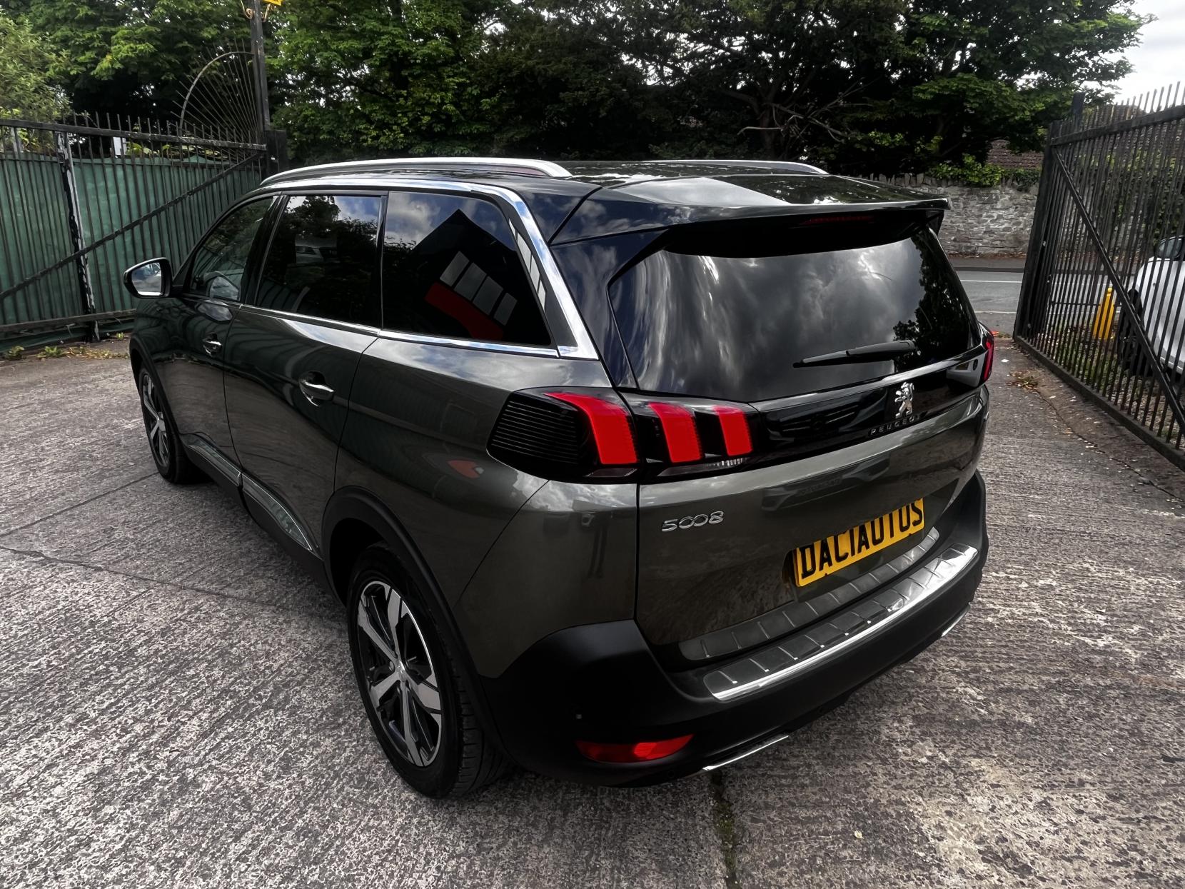 Peugeot 5008 2.0 BlueHDi GT SUV 5dr Diesel EAT Auto 6Spd Euro 6 (s/s) (180 ps)