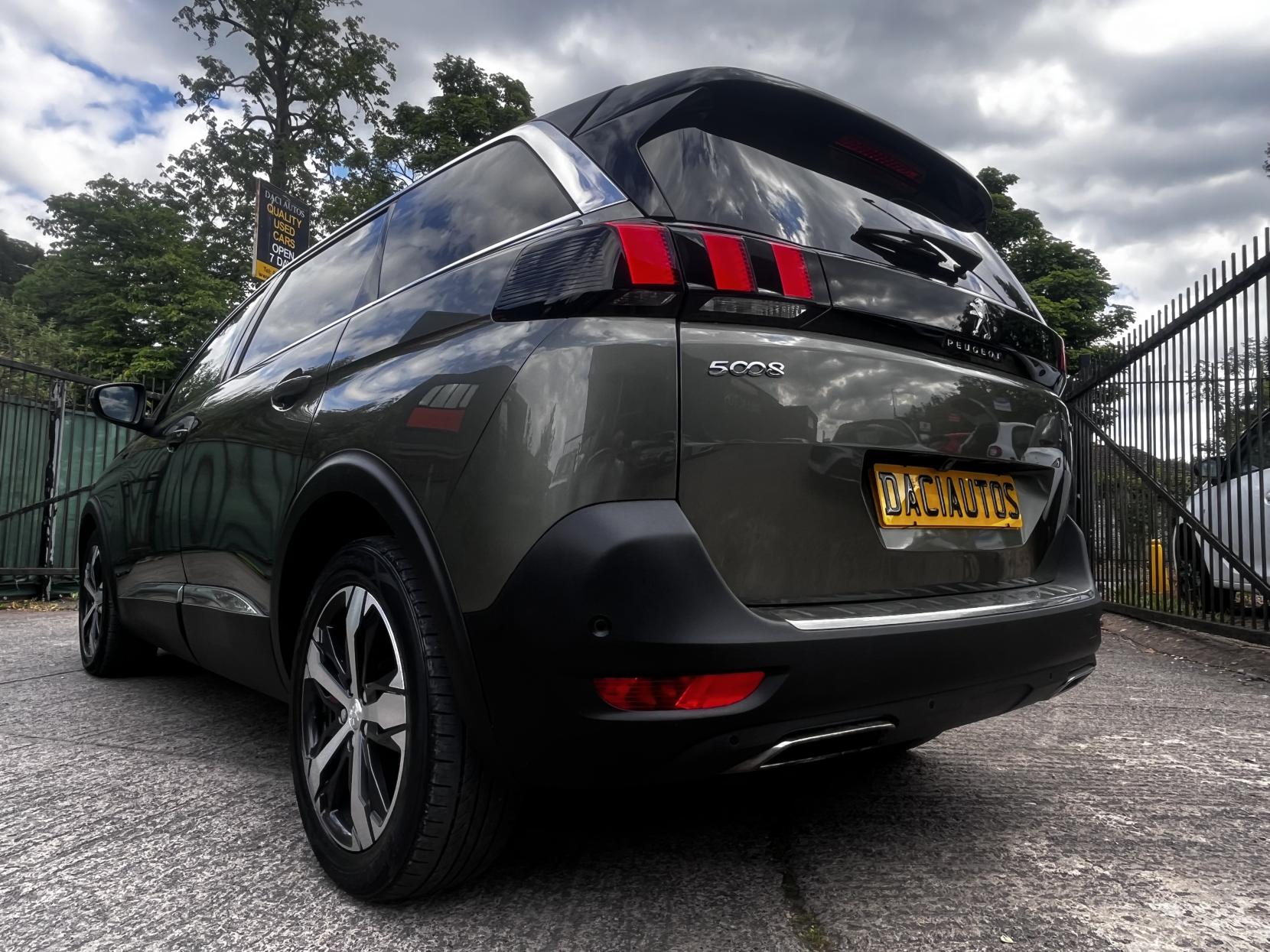 Peugeot 5008 2.0 BlueHDi GT SUV 5dr Diesel EAT Auto 6Spd Euro 6 (s/s) (180 ps)