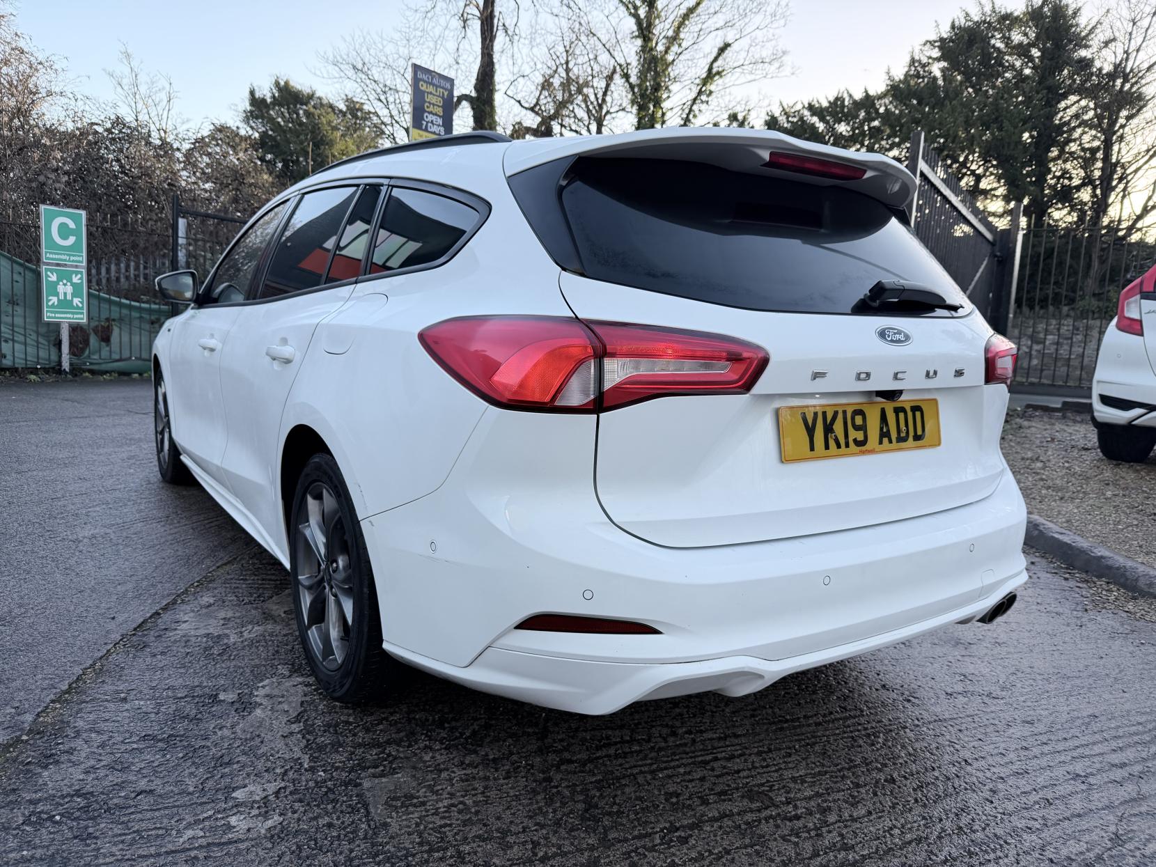 Ford Focus 1.5 EcoBlue ST-Line Estate 5dr Diesel Manual Euro 6 (s/s) (120 ps)