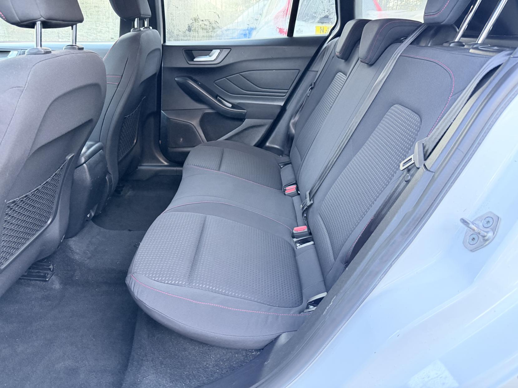 Ford Focus 1.5 EcoBlue ST-Line Estate 5dr Diesel Manual Euro 6 (s/s) (120 ps)