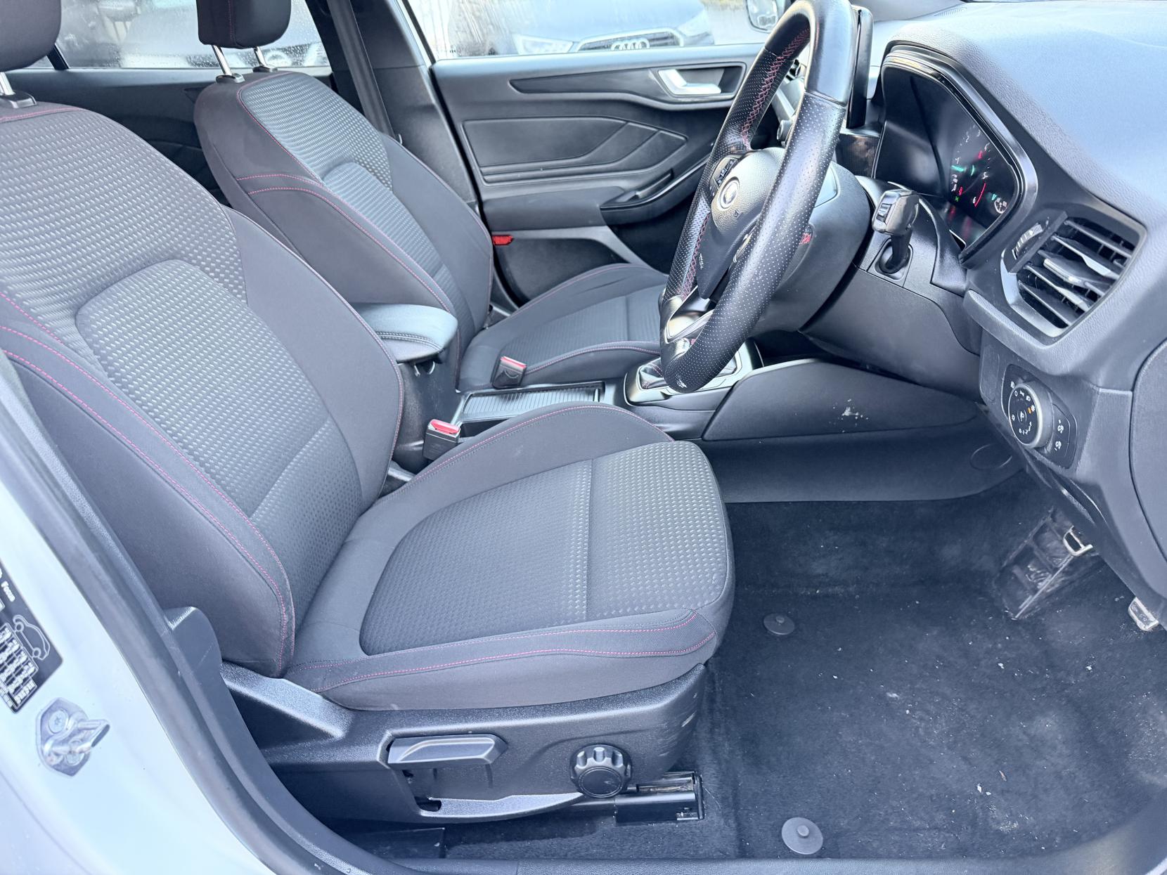 Ford Focus 1.5 EcoBlue ST-Line Estate 5dr Diesel Manual Euro 6 (s/s) (120 ps)