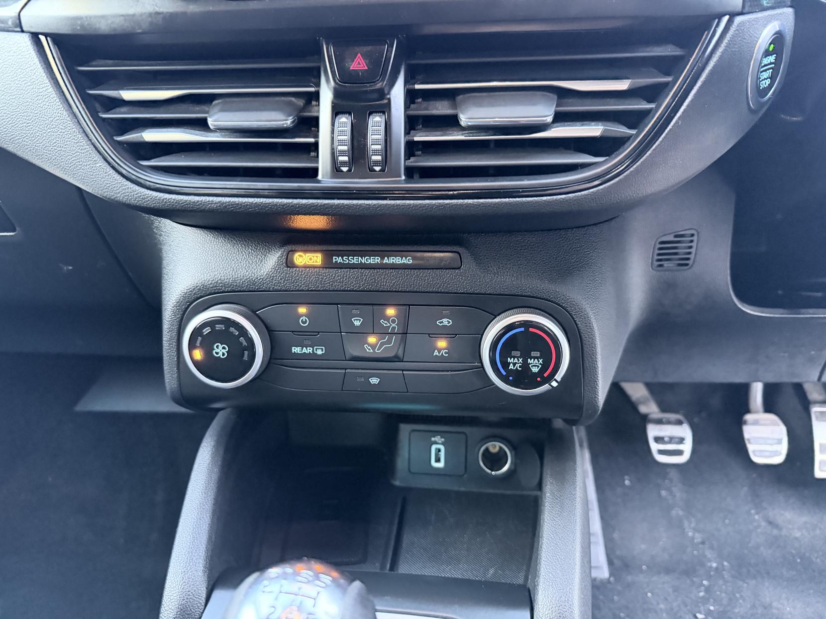 Ford Focus 1.5 EcoBlue ST-Line Estate 5dr Diesel Manual Euro 6 (s/s) (120 ps)