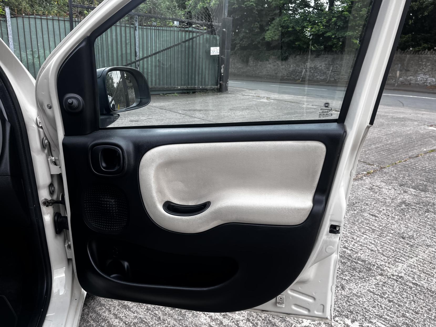 Fiat Panda 1.2 Easy Hatchback 5dr Petrol Manual Euro 5 (69 bhp)