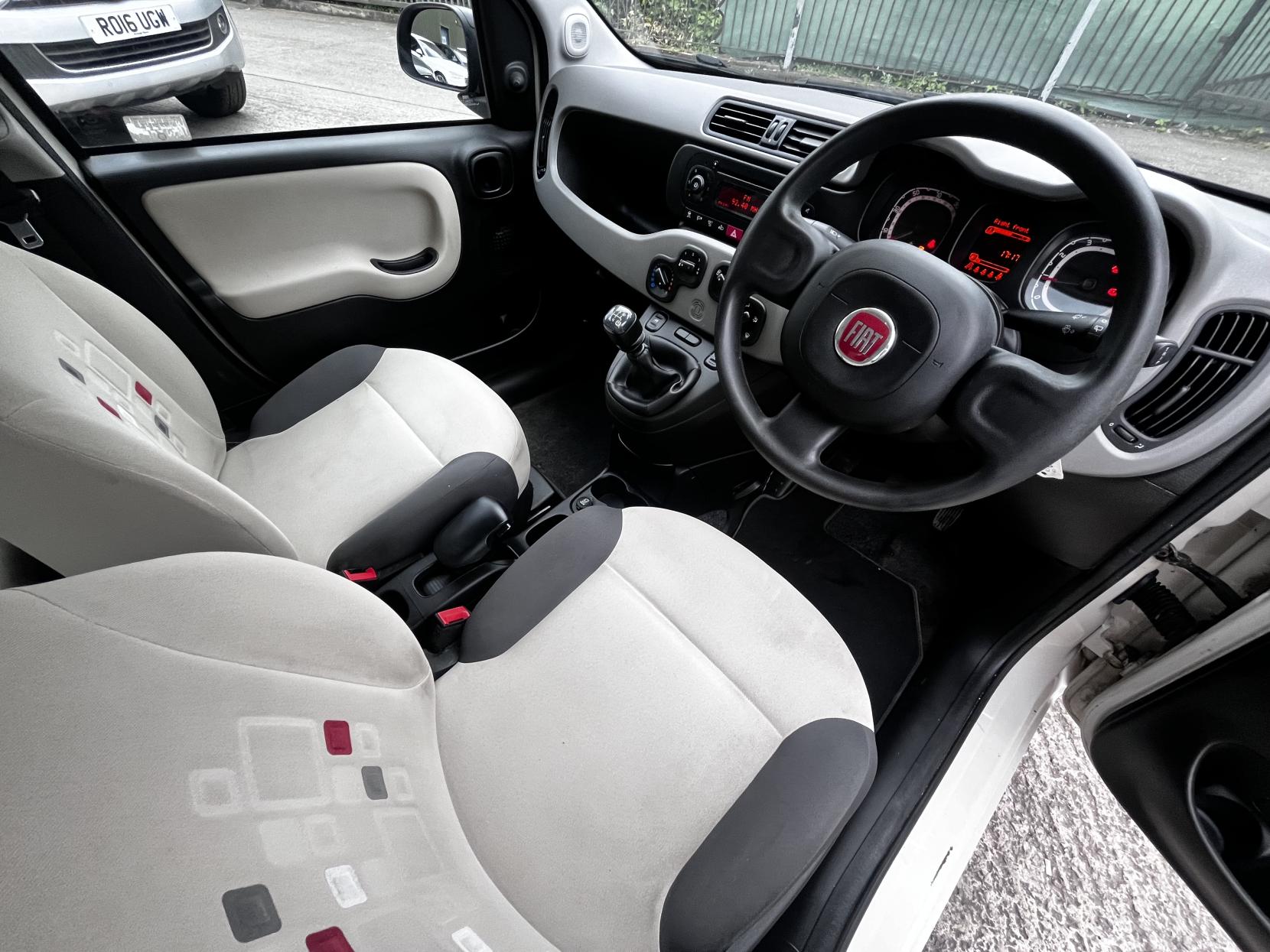 Fiat Panda 1.2 Easy Hatchback 5dr Petrol Manual Euro 5 (69 bhp)