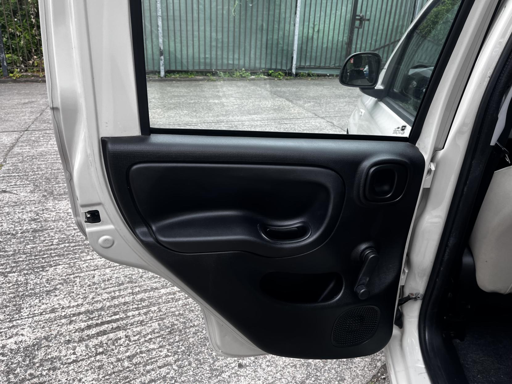Fiat Panda 1.2 Easy Hatchback 5dr Petrol Manual Euro 5 (69 bhp)