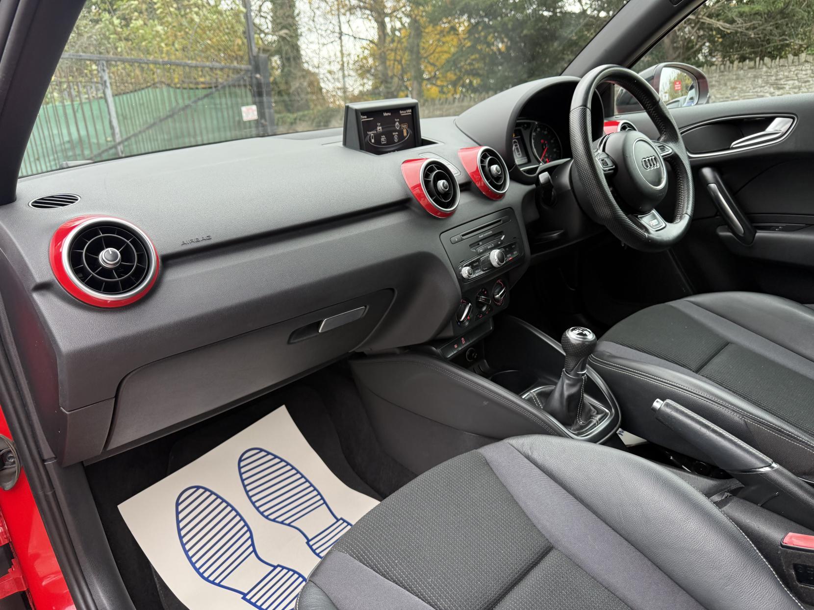 Audi A1 1.4 TFSI S line Style Edition Hatchback 3dr Petrol Manual Euro 5 (s/s) (122 ps)