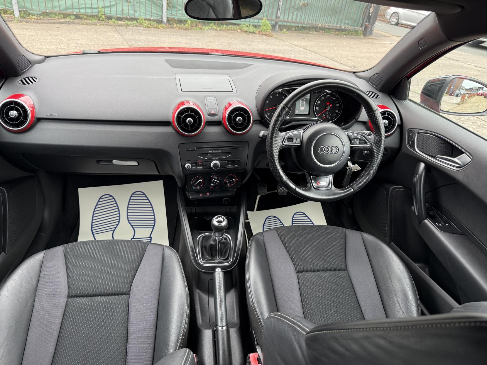 Audi A1 1.4 TFSI S line Style Edition Hatchback 3dr Petrol Manual Euro 5 (s/s) (122 ps)