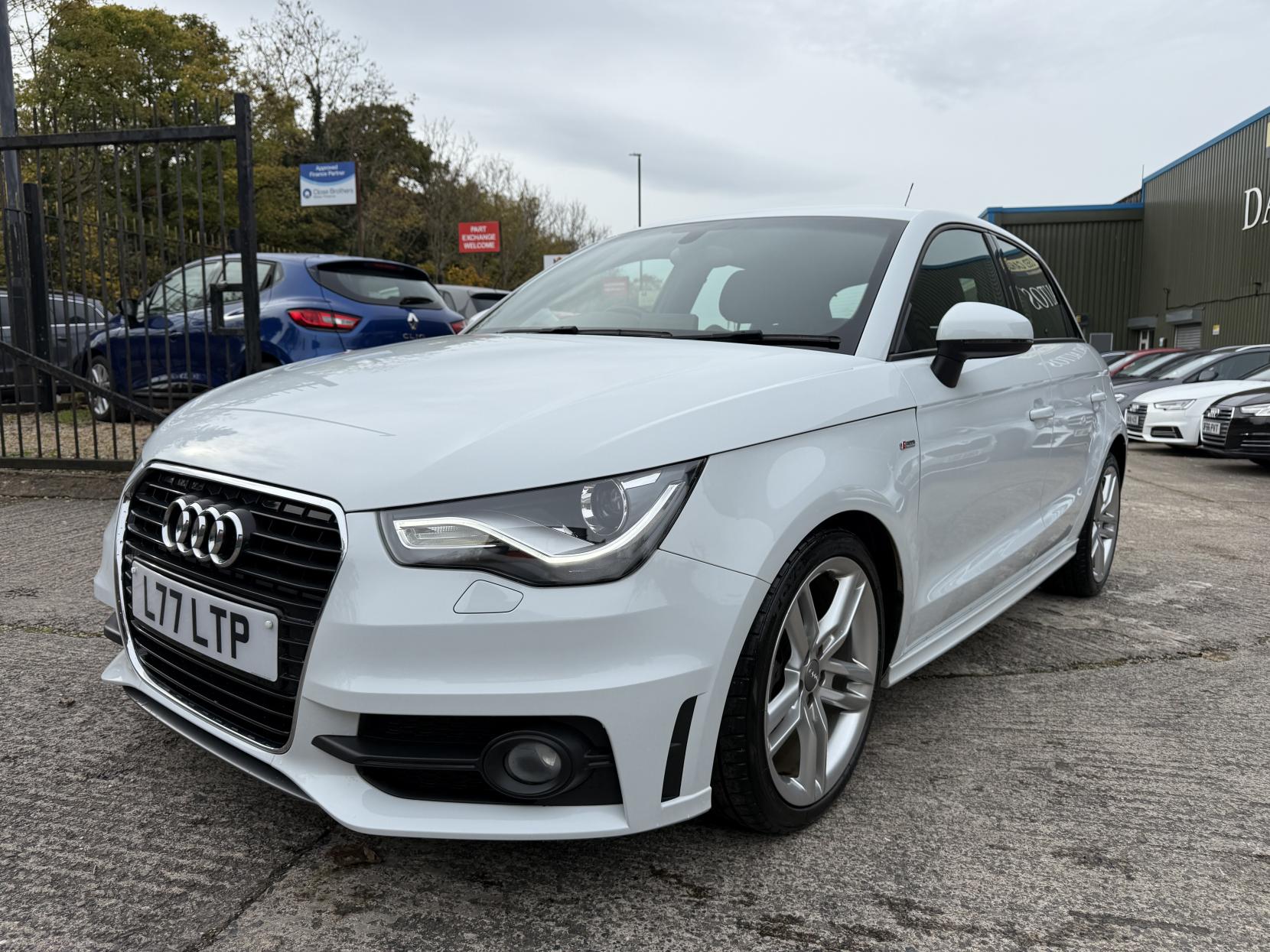 Audi A1 1.4 TFSI S line Sportback 5dr Petrol Manual Euro 5 (s/s) (122 ps)