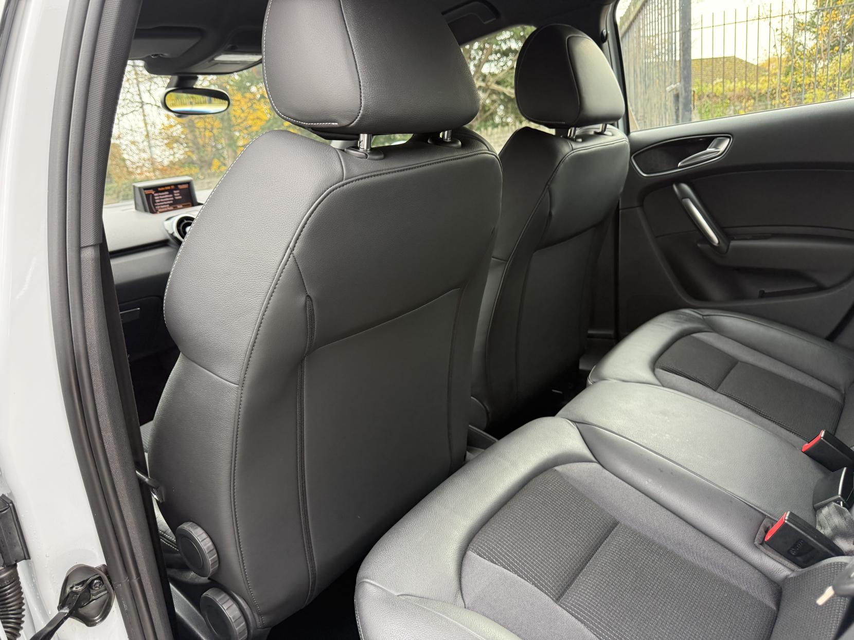 Audi A1 1.4 TFSI S line Sportback 5dr Petrol Manual Euro 5 (s/s) (122 ps)