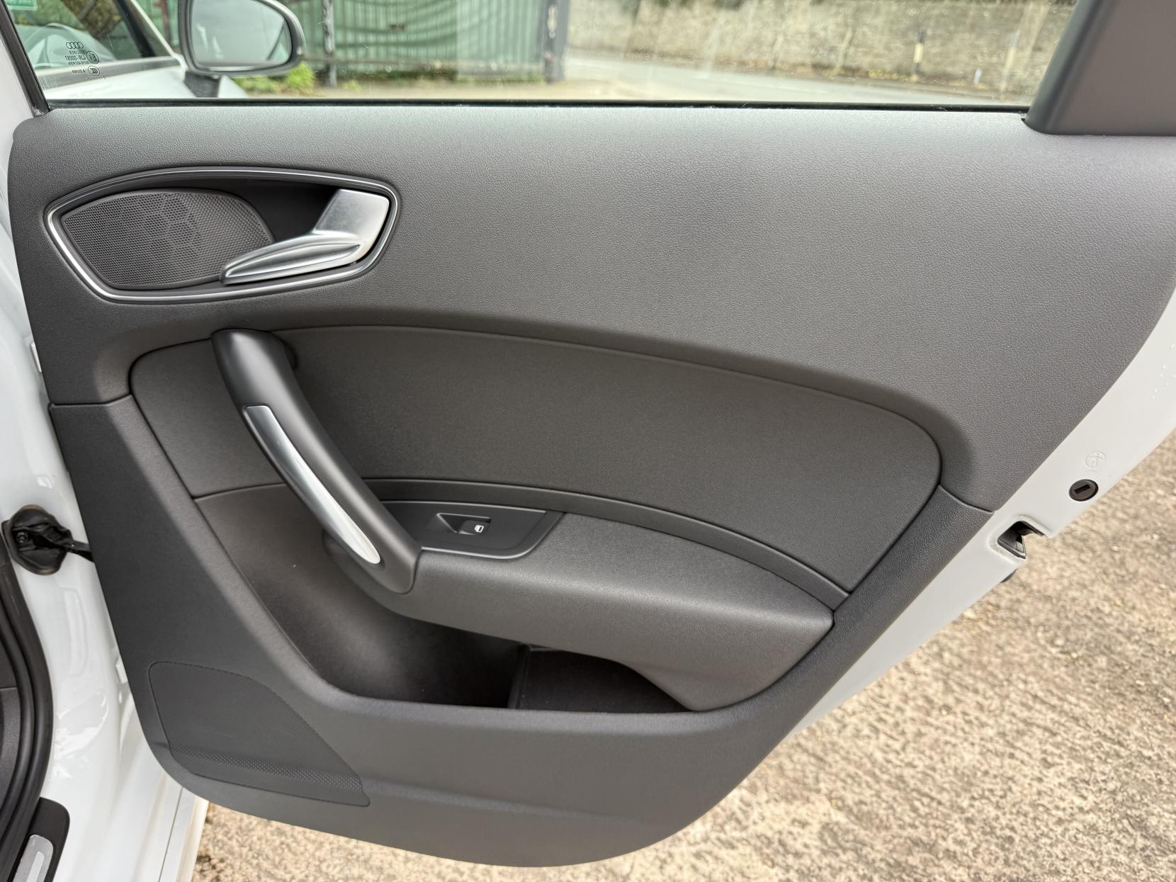 Audi A1 1.4 TFSI S line Sportback 5dr Petrol Manual Euro 5 (s/s) (122 ps)