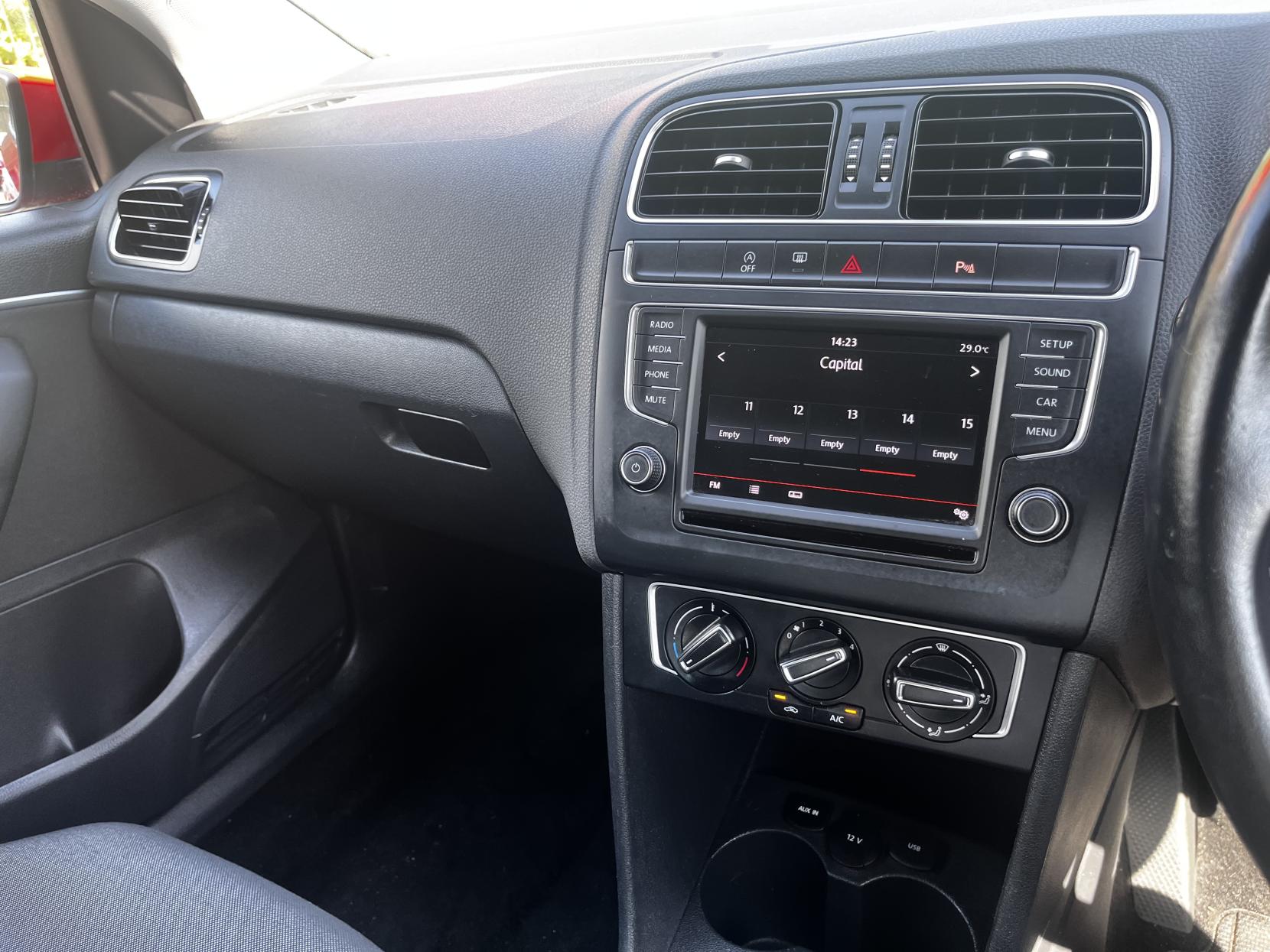 Volkswagen Polo 1.0 BlueMotion Tech Match Hatchback 5dr Petrol Manual Euro 6 (s/s) (60 ps)