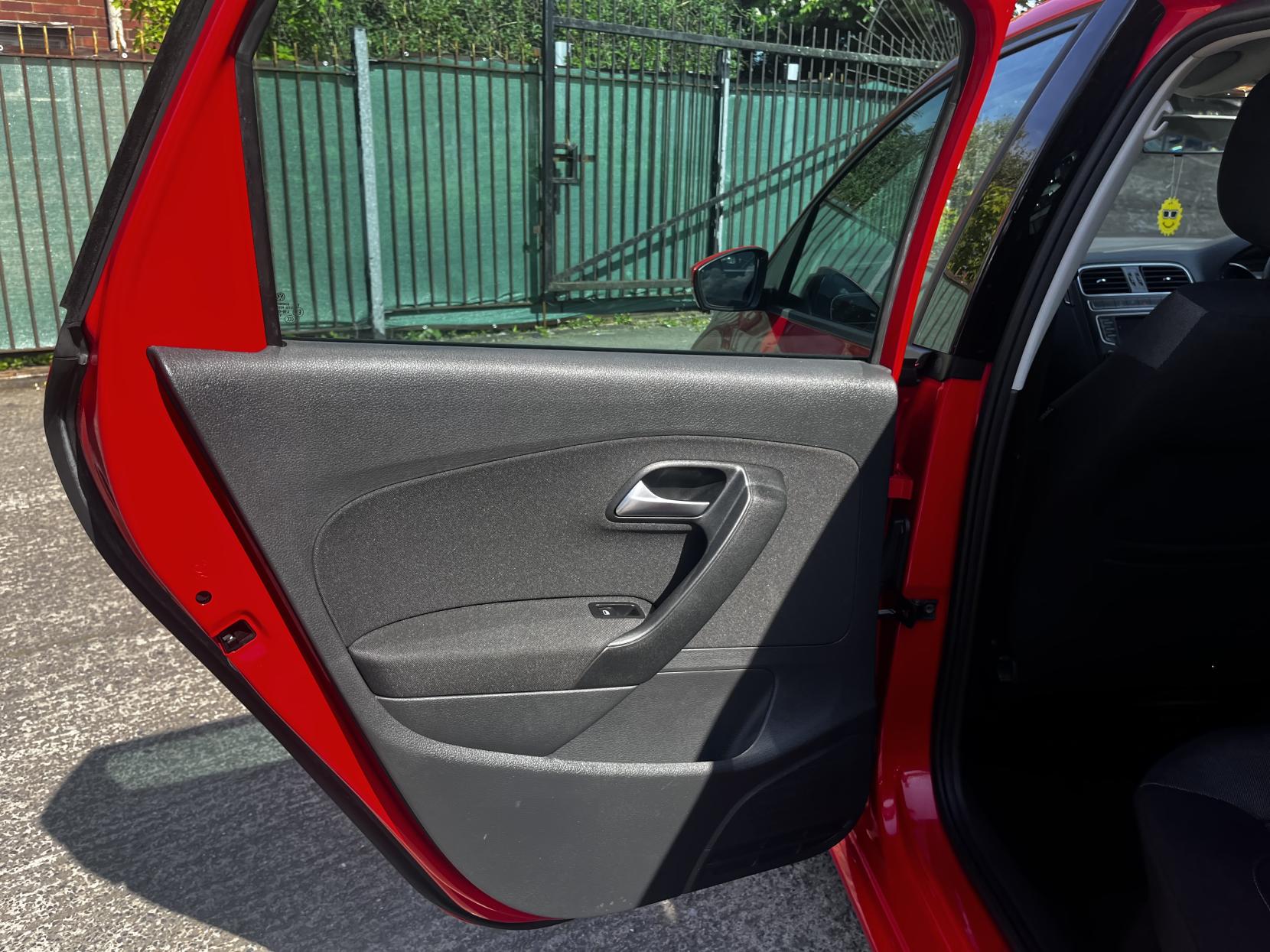 Volkswagen Polo 1.0 BlueMotion Tech Match Hatchback 5dr Petrol Manual Euro 6 (s/s) (60 ps)