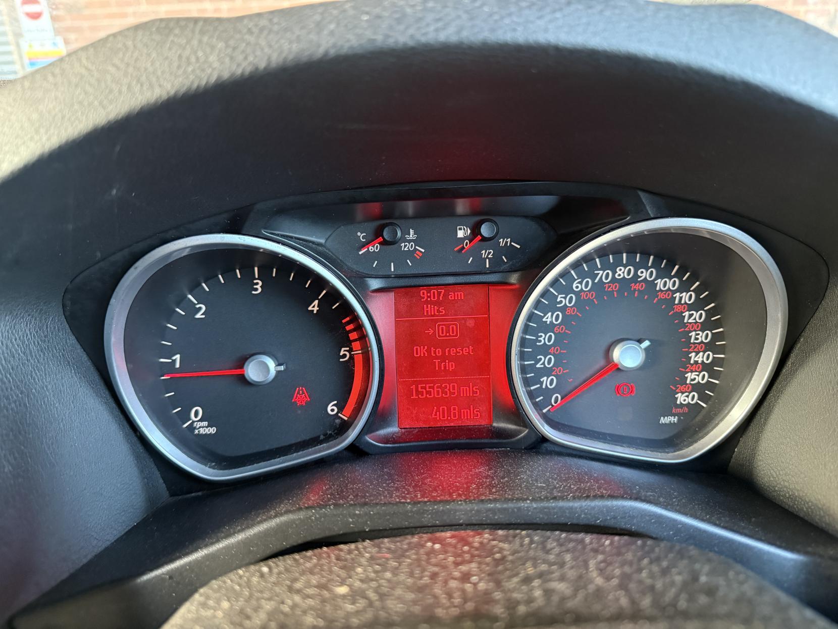 Ford Mondeo 2.0 TDCi Zetec Estate 5dr Diesel Manual Euro 5 (140 ps)