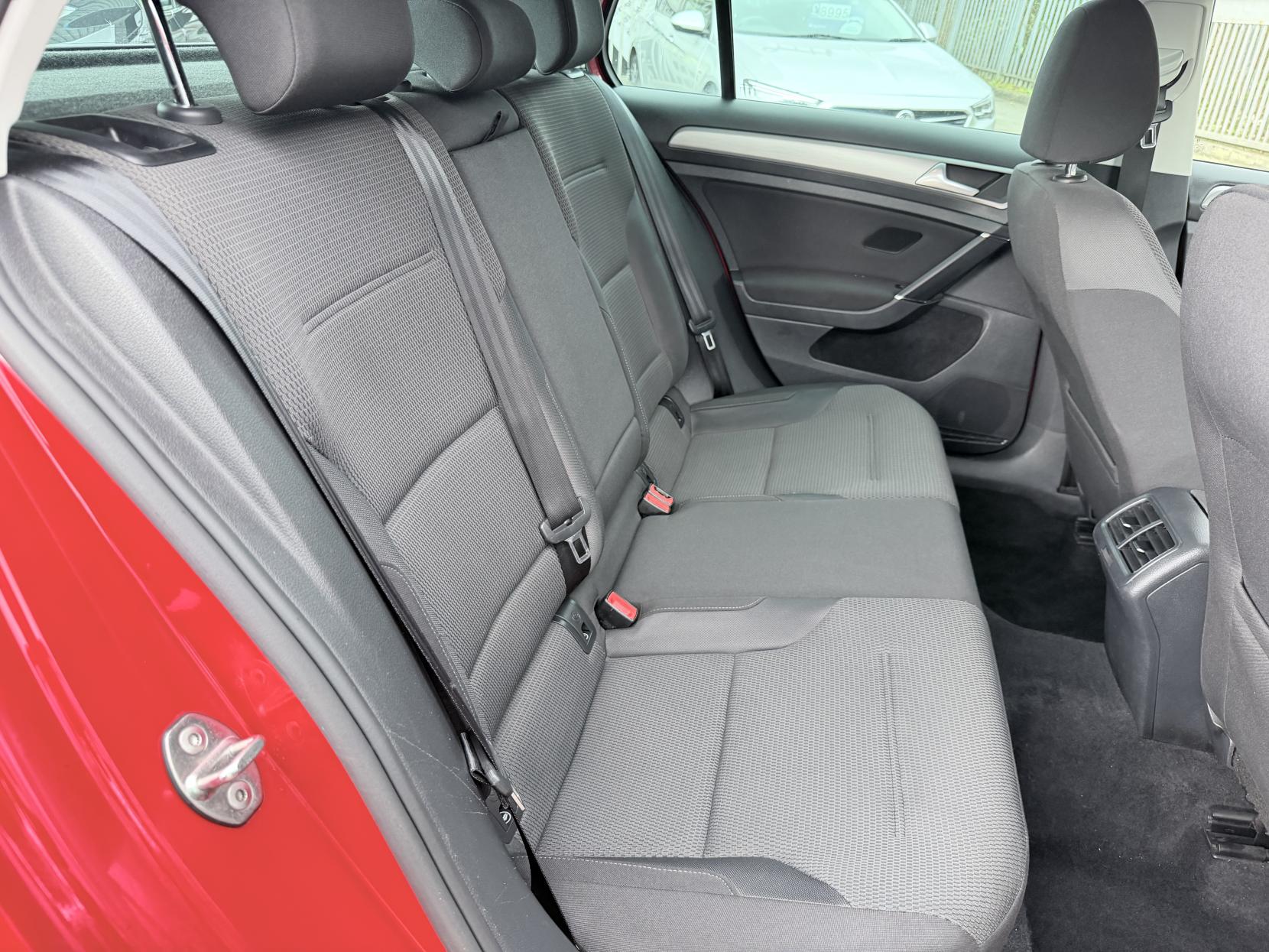 Volkswagen Golf 1.6 TDI BlueMotion Tech Match Hatchback 5dr Diesel Manual Euro 6 (s/s) (110 ps)