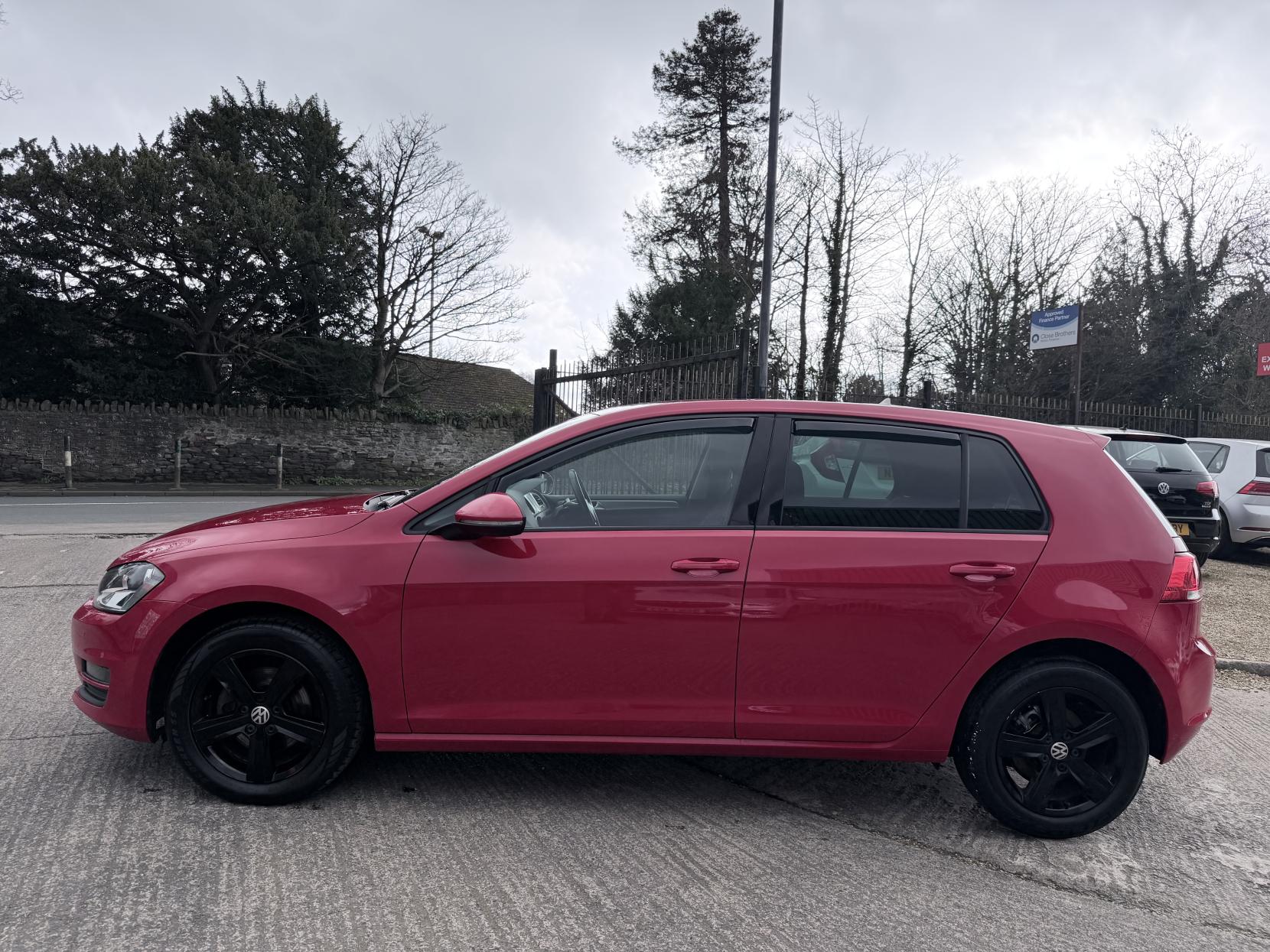 Volkswagen Golf 1.6 TDI BlueMotion Tech Match Hatchback 5dr Diesel Manual Euro 6 (s/s) (110 ps)