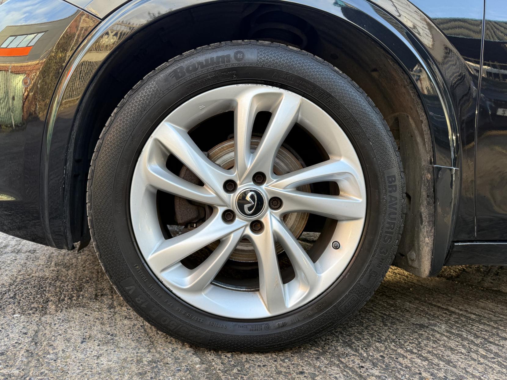 Infiniti Q30 1.5d Premium Tech Hatchback 5dr Diesel Manual Euro 6 (s/s) (109 ps)