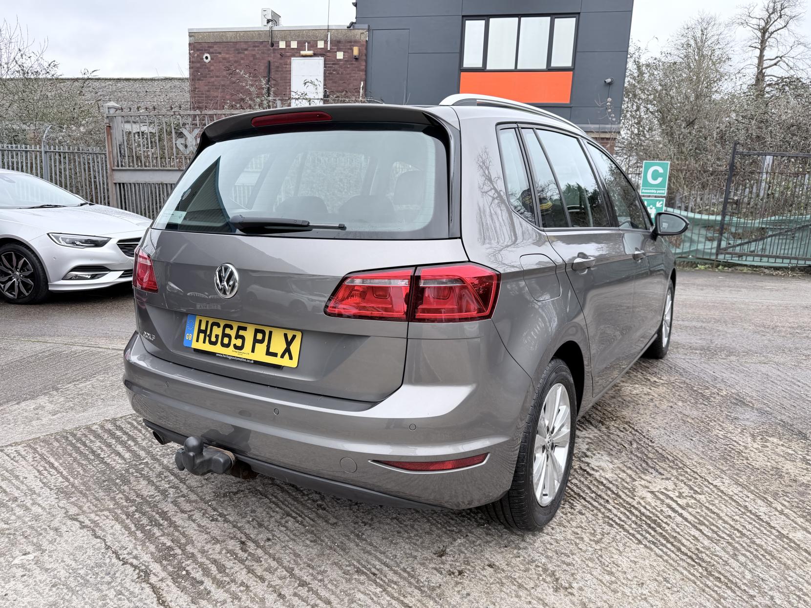 Volkswagen Golf SV 1.6 TDI BlueMotion Tech SE MPV 5dr Diesel DSG Euro 6 (s/s) (110 ps)